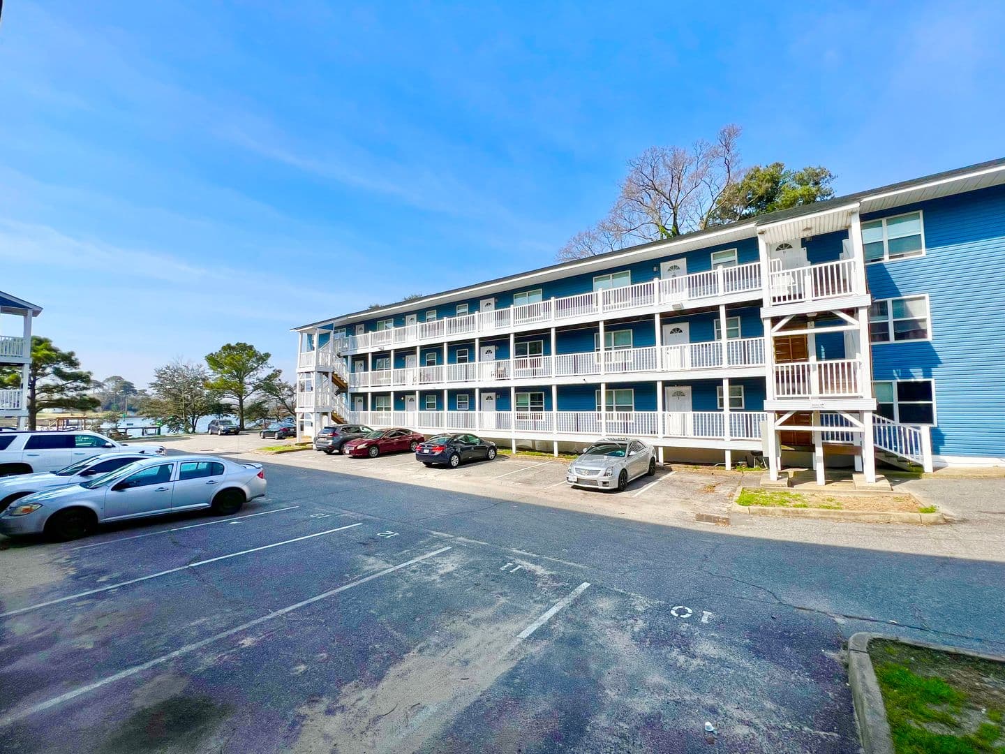 Norfolk Apartment: 2107-2111 Pretty Lake Ave
