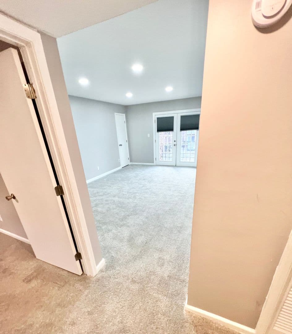 Norfolk Apartment: 5861 Poplar Hall Drive