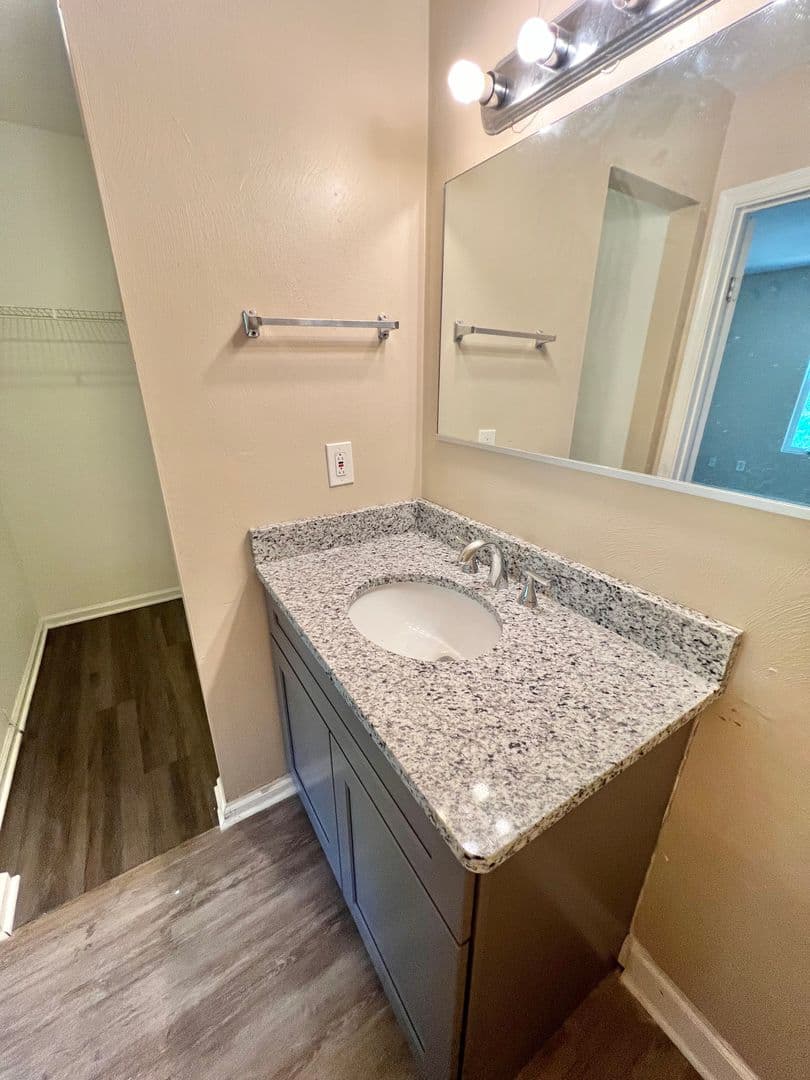 Norfolk Apartment: 2107-2111 Pretty Lake Ave