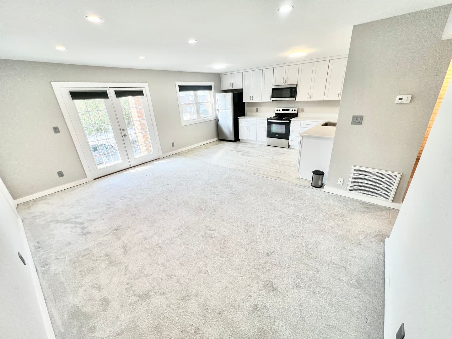 Norfolk Apartment: 5861 Poplar Hall Drive