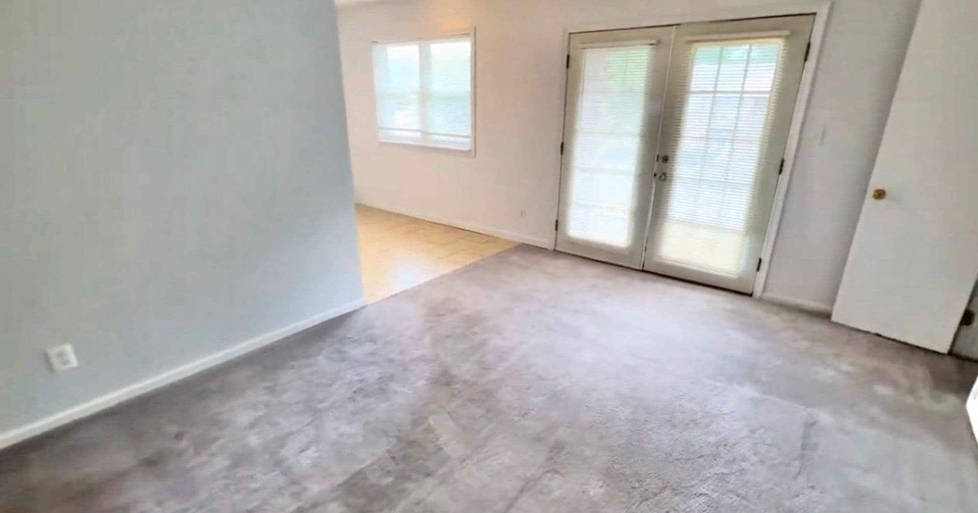 Norfolk Apartment: 5867 Poplar Hall Drive