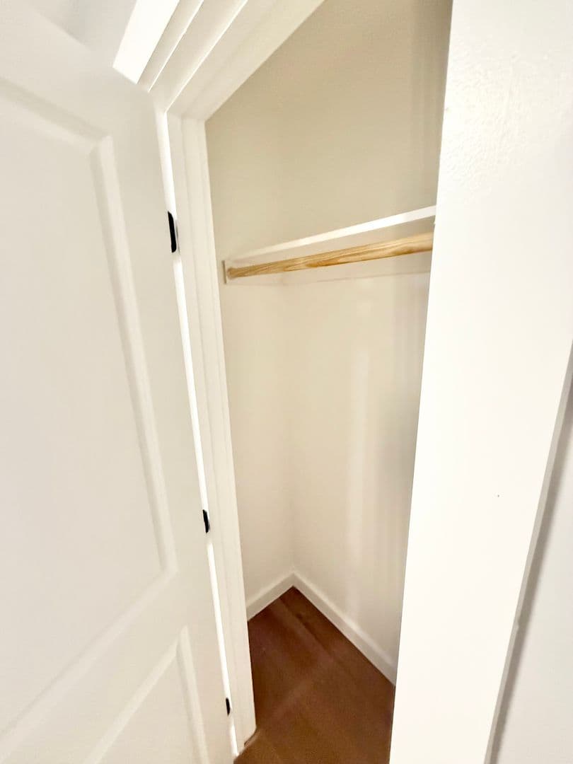 Norfolk Apartment: 5861 Poplar Hall Drive