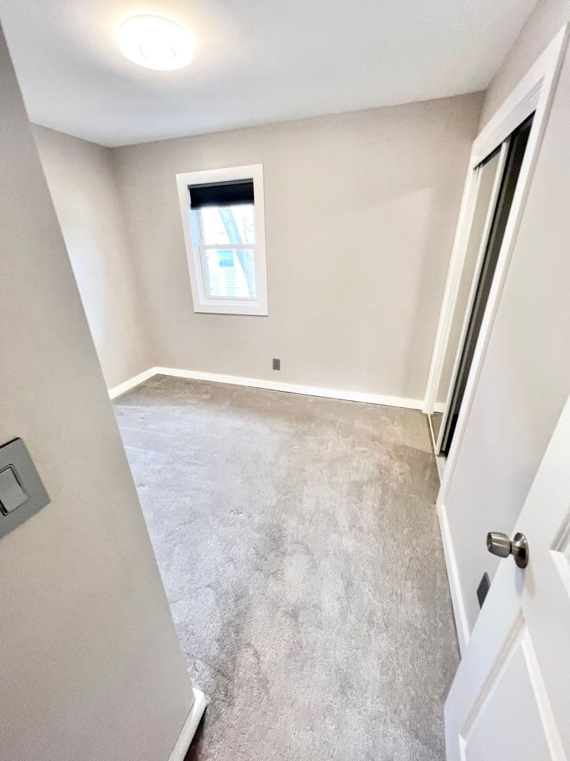 Norfolk Apartment: 5861 Poplar Hall Drive