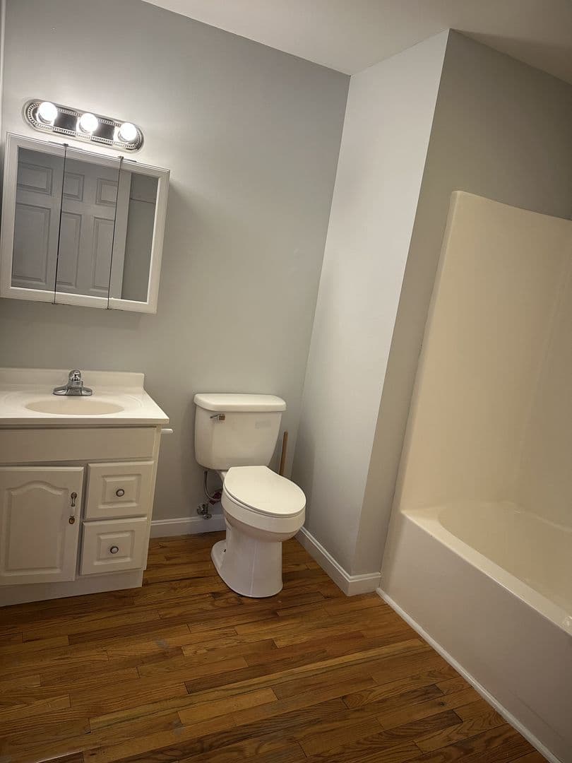 Milton Apartment: 30 School Street