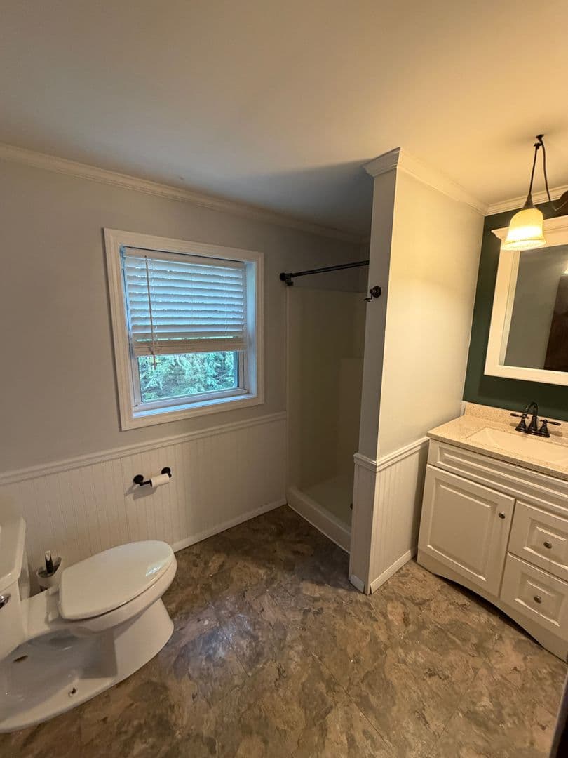 Burlington Condo: 92 Valade Road
