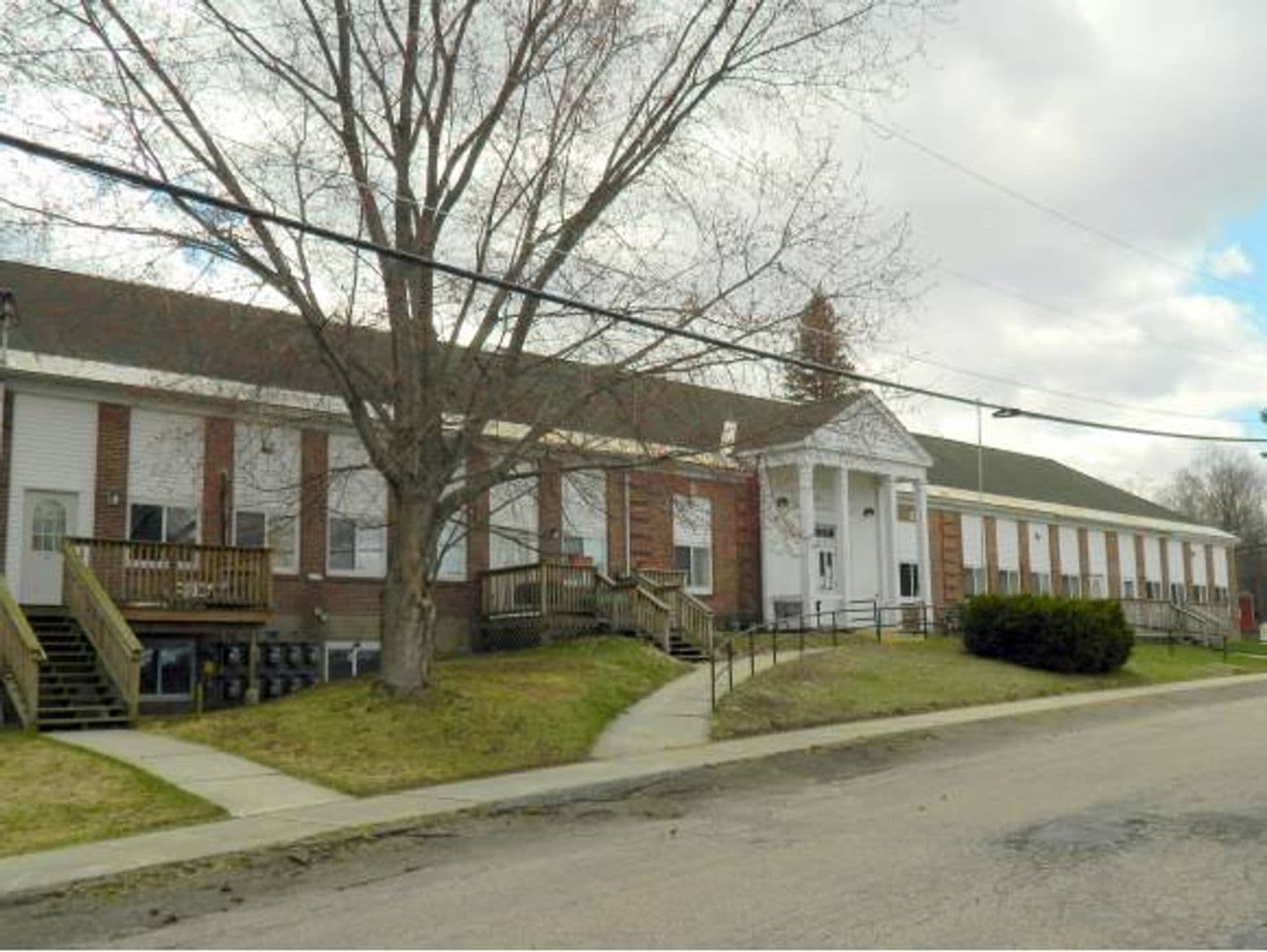 Milton Apartment: 30 School Street