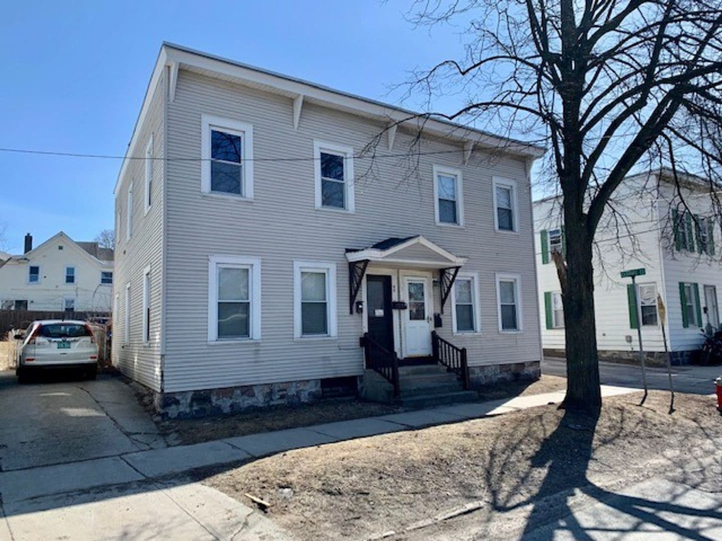 Burlington Apartment: 58-60 Intervale Avenue