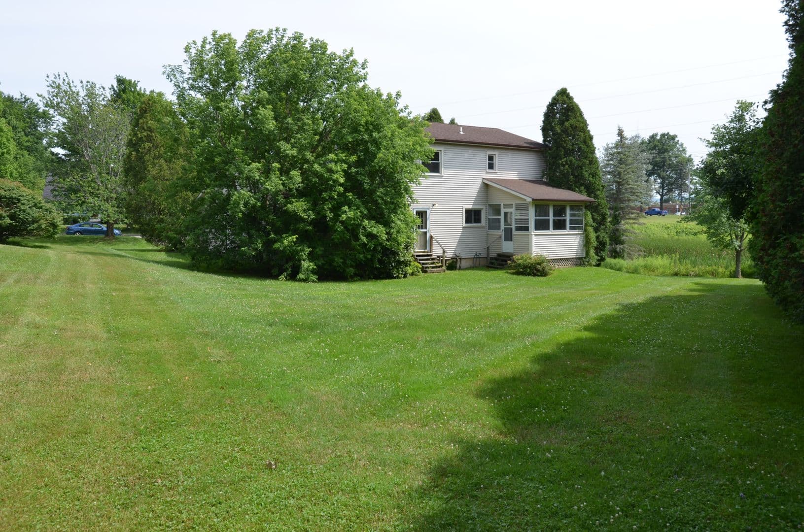 Essex Junction House: 7 Rivendell Drive