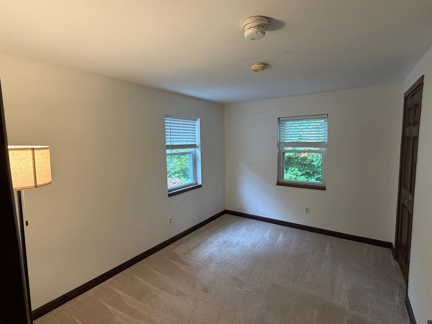 Burlington Condo: 92 Valade Road