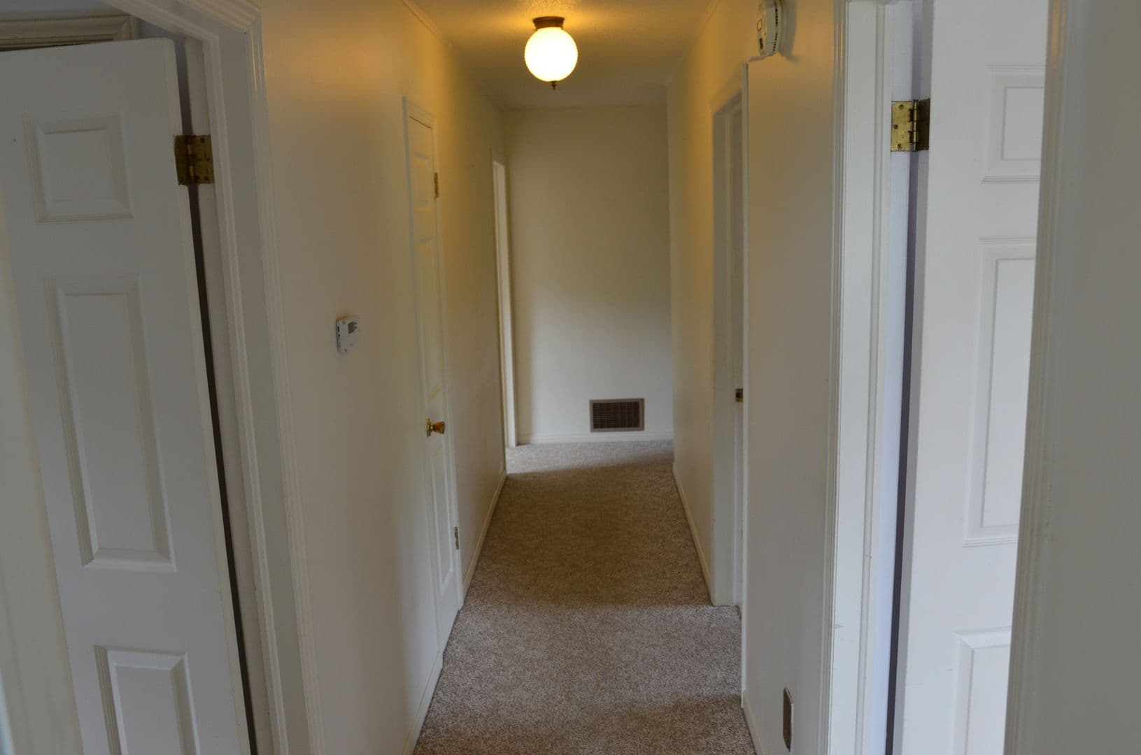 Essex Junction House: 7 Rivendell Drive