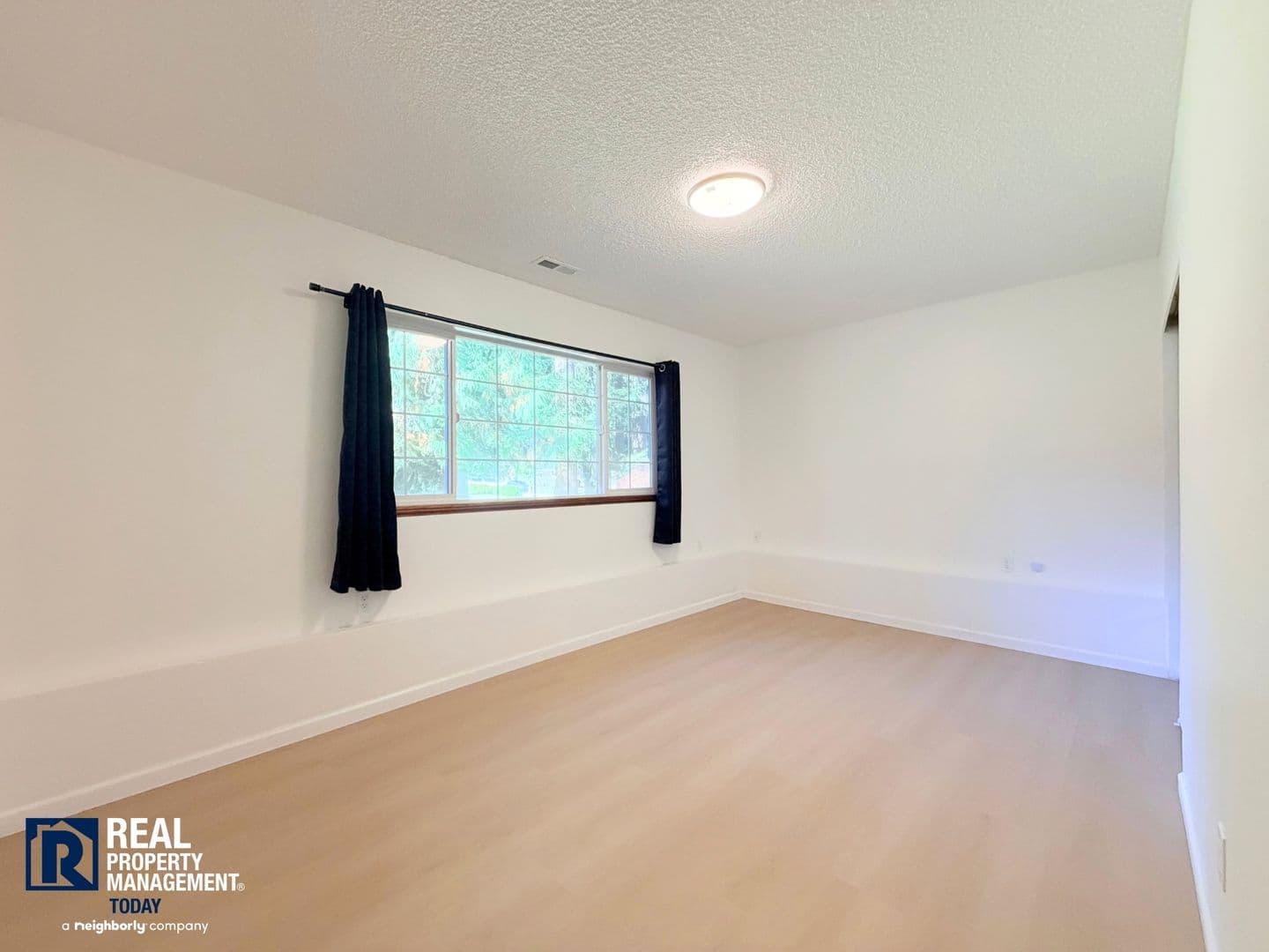 Bonney Lake House: 6510 188th Ave E