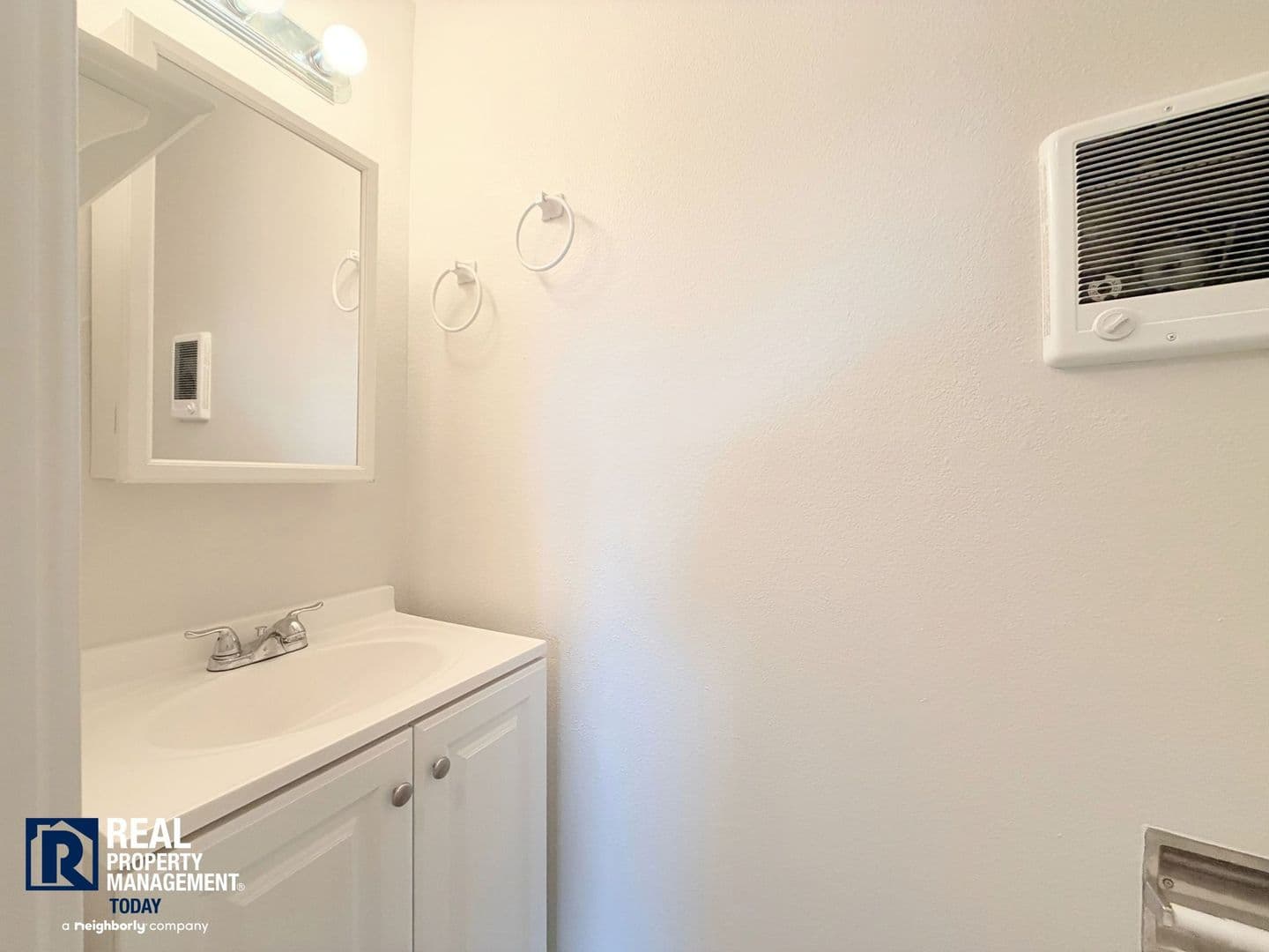Tacoma Apartment: 5020 S Tyler Street Units A, B, C