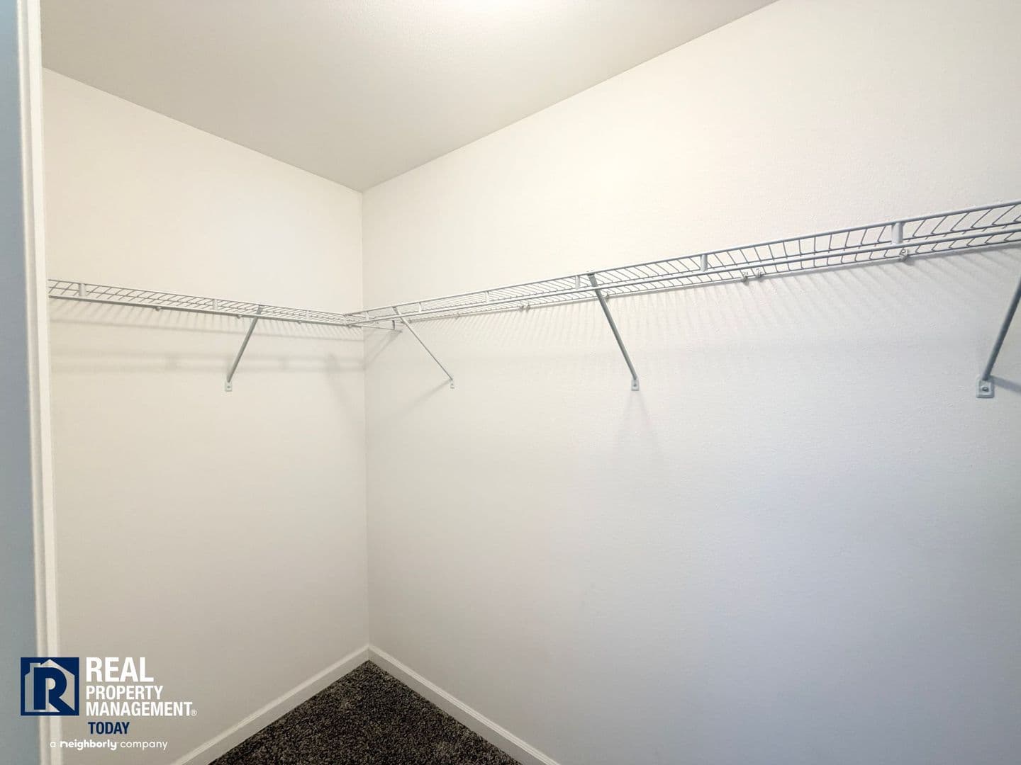 Spanaway House: 2413 201st St Ct E