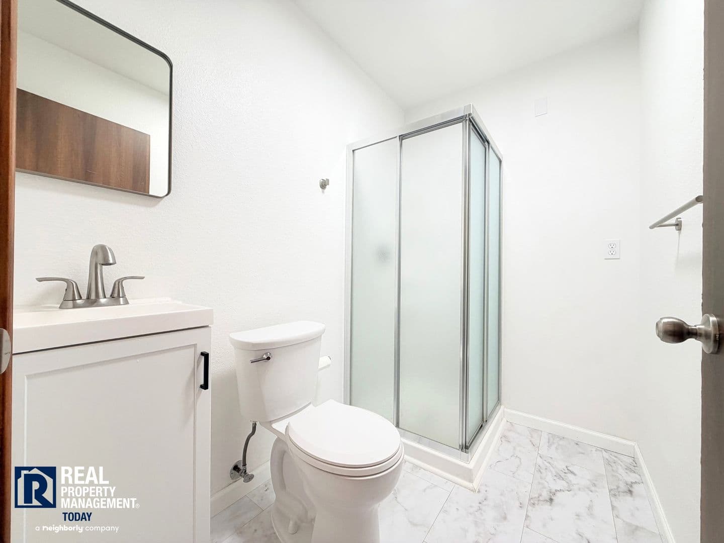 Bonney Lake House: 6510 188th Ave E