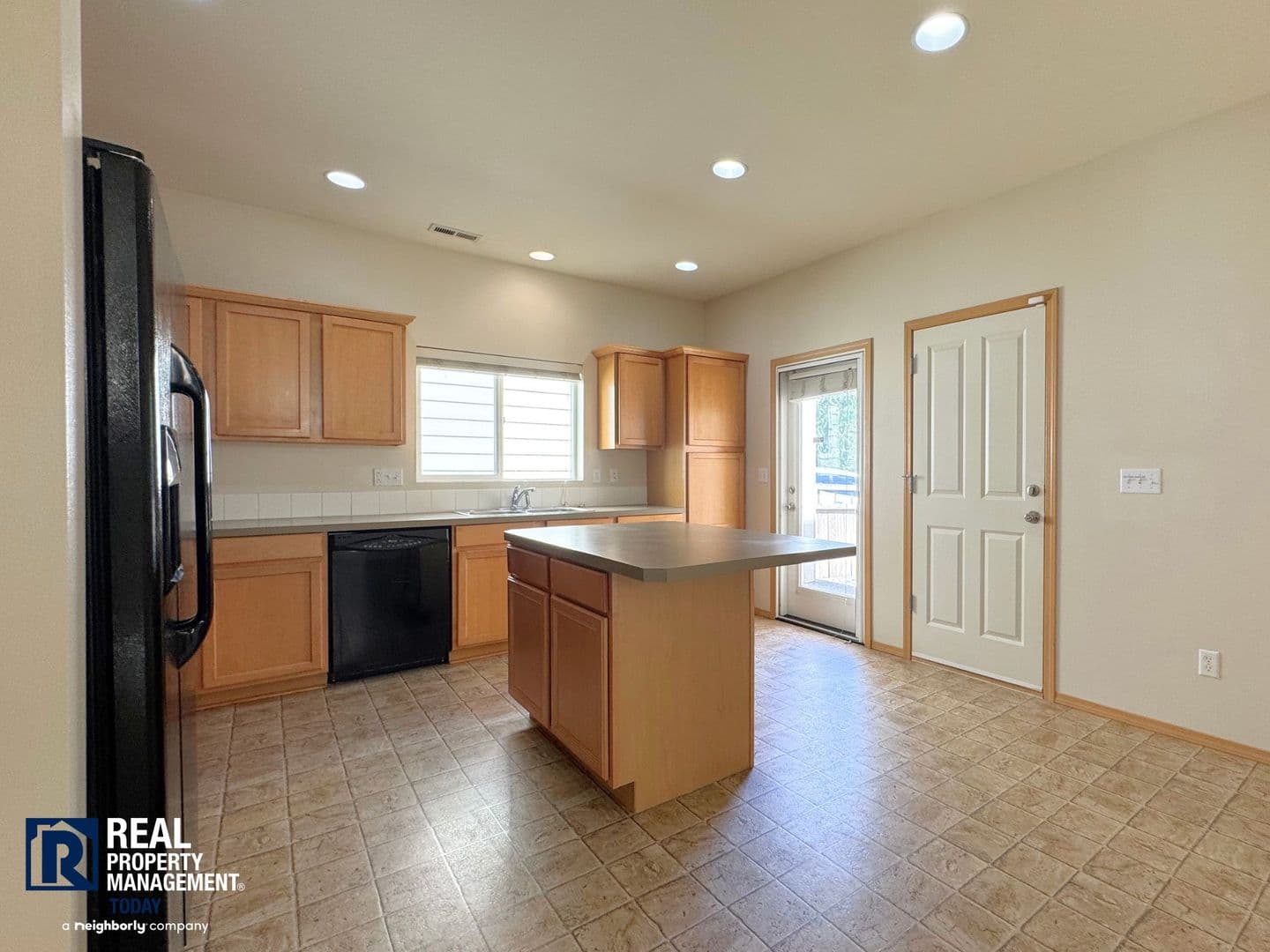 Fife House: 5614 Acclamation St E