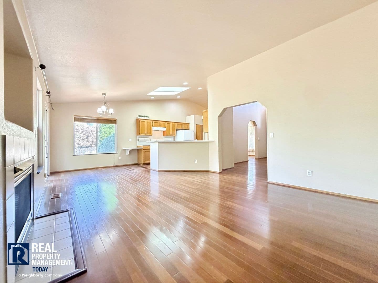 Tacoma House: 3305 48th Street NE
