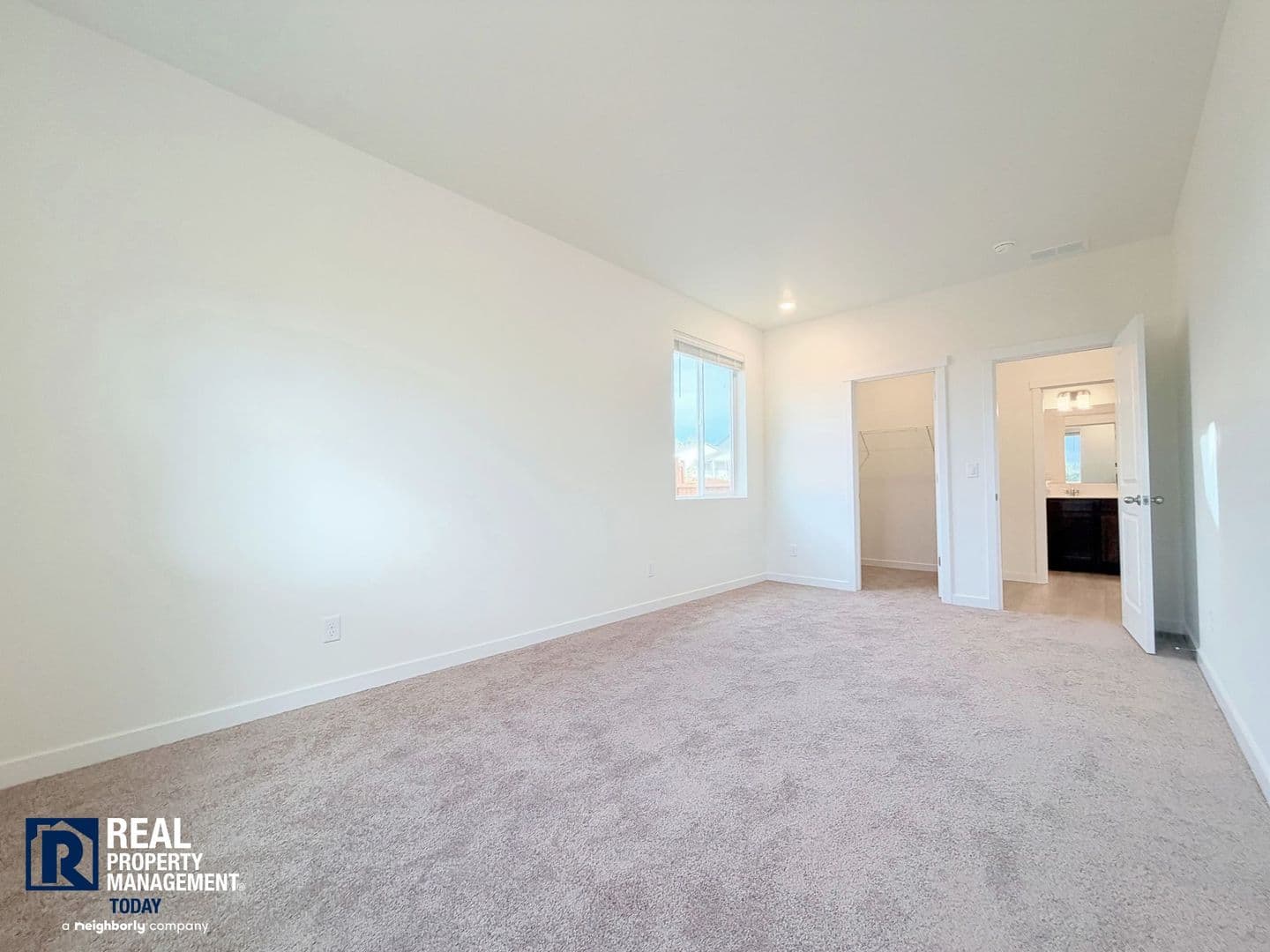Puyallup House: 13616 185th Street Ct E