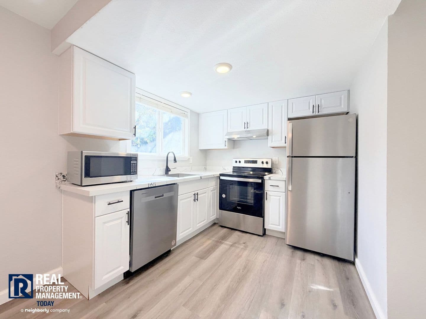 Tacoma Apartment: 6451 S Stevens St