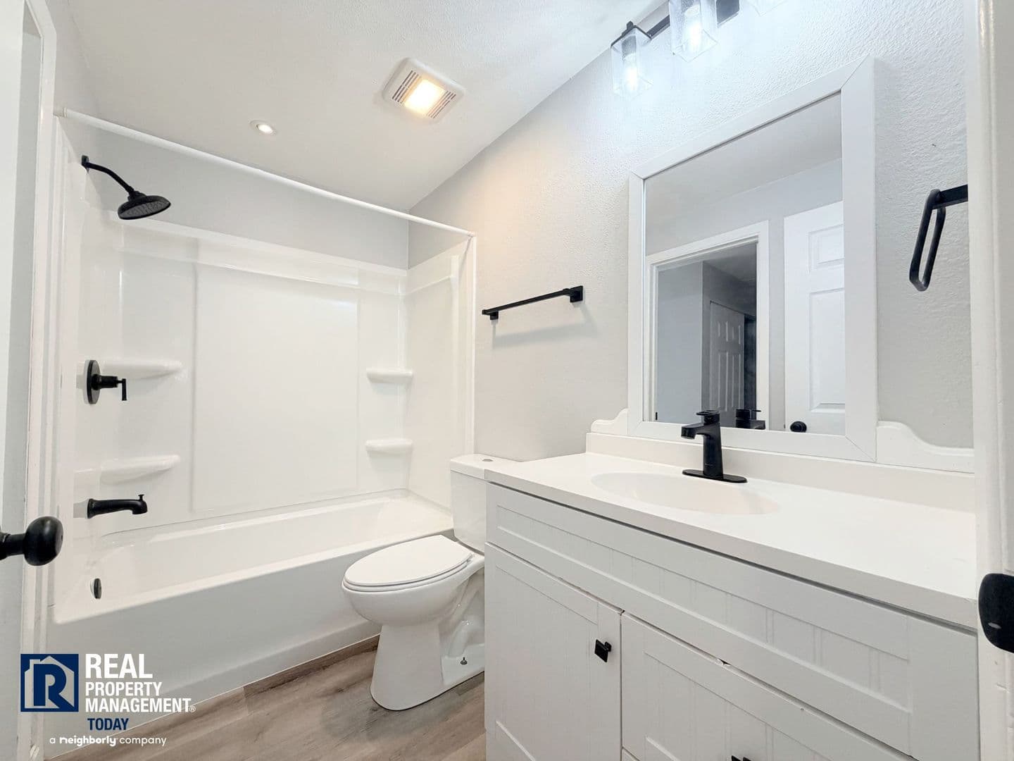 Tacoma Apartment: 6451 S Stevens St