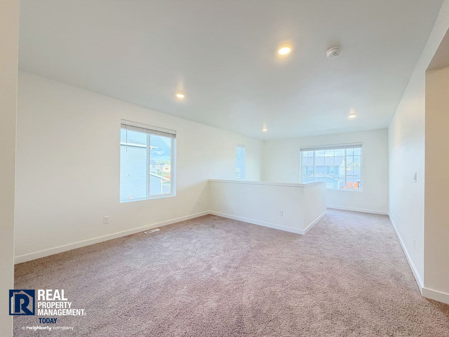 Puyallup House: 13616 185th Street Ct E