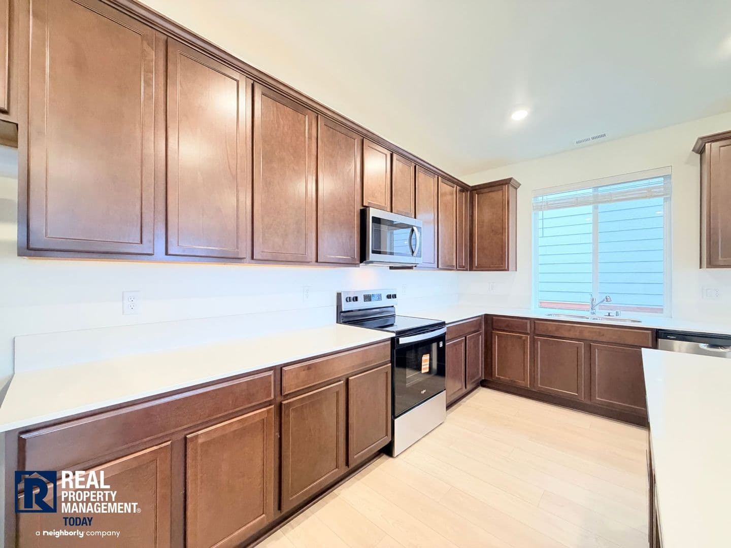 Puyallup House: 13616 185th Street Ct E