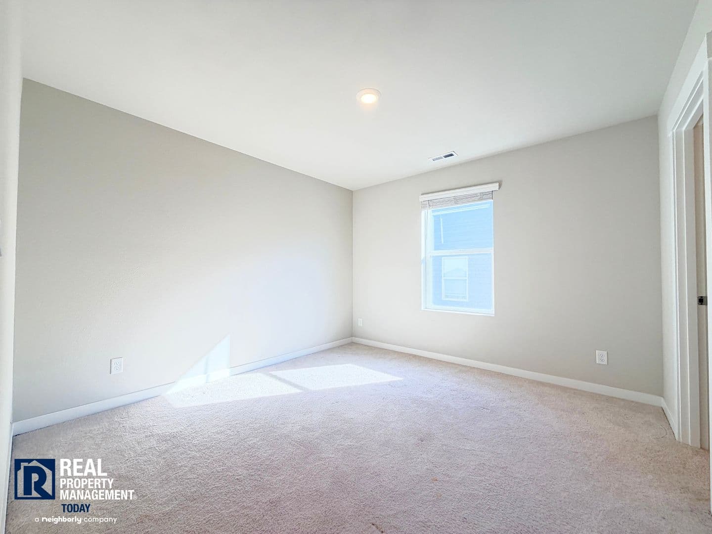 Bonney Lake House: 15415 199th Ave E,
