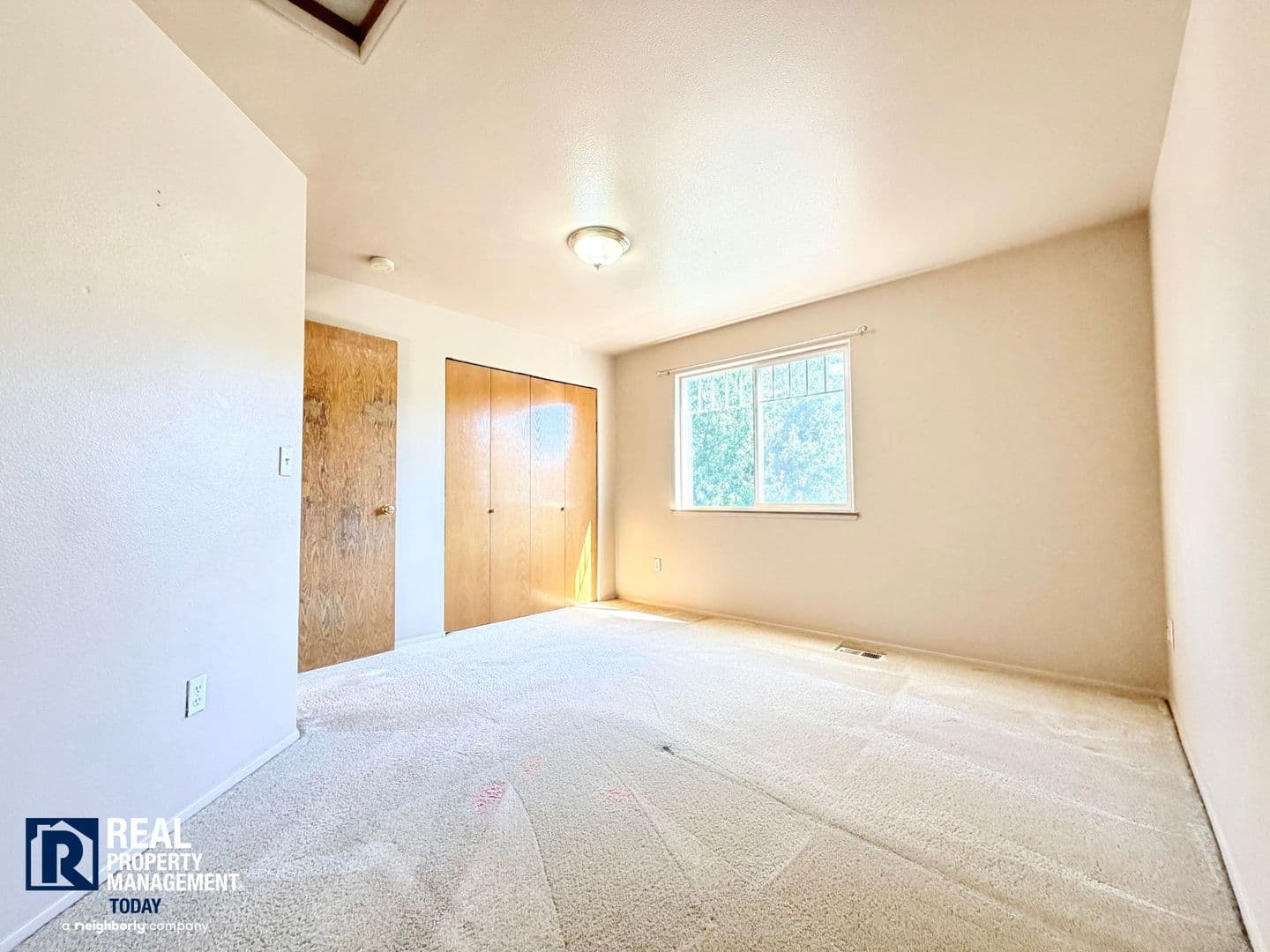 Tacoma House: 3305 48th Street NE
