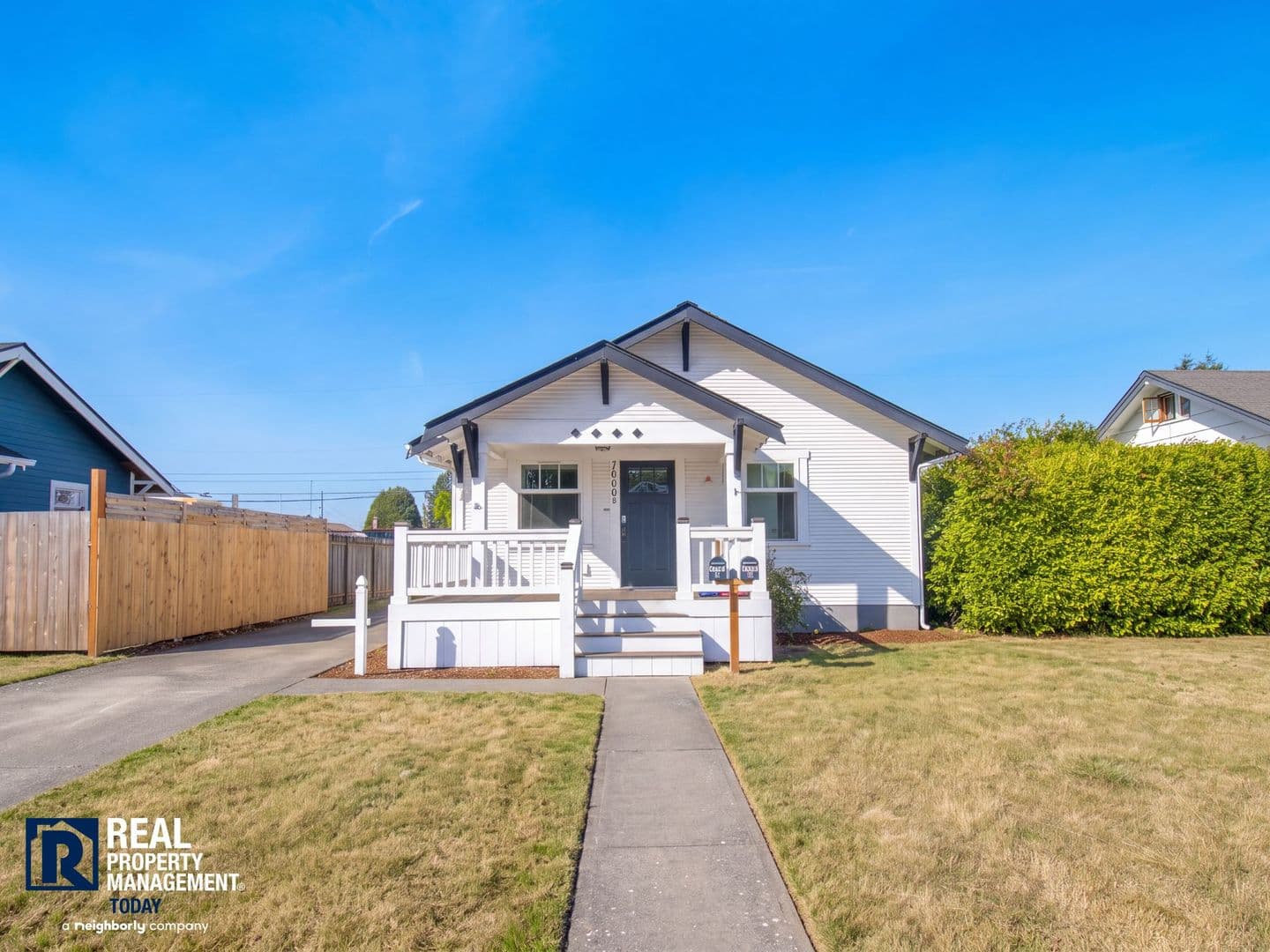 Tacoma Apartment: 7006 South Alder St