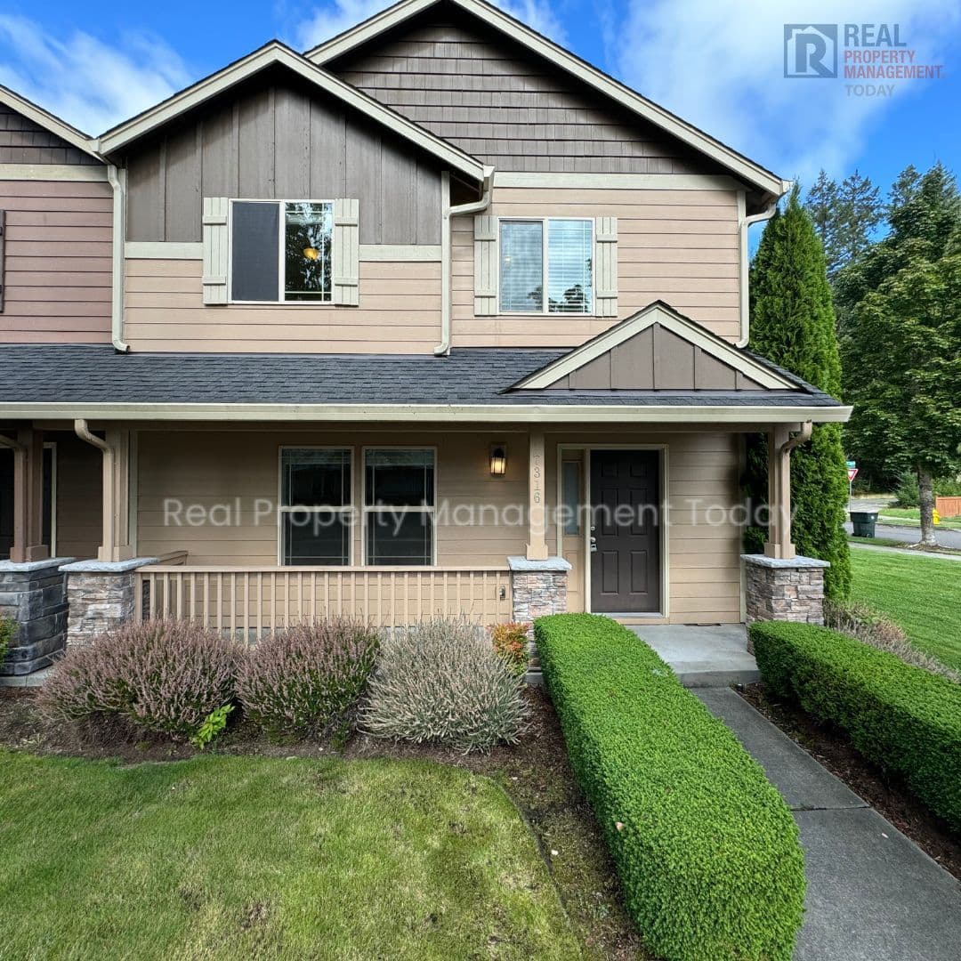 Lacey Townhome: 7316 Hayworth Ave NE