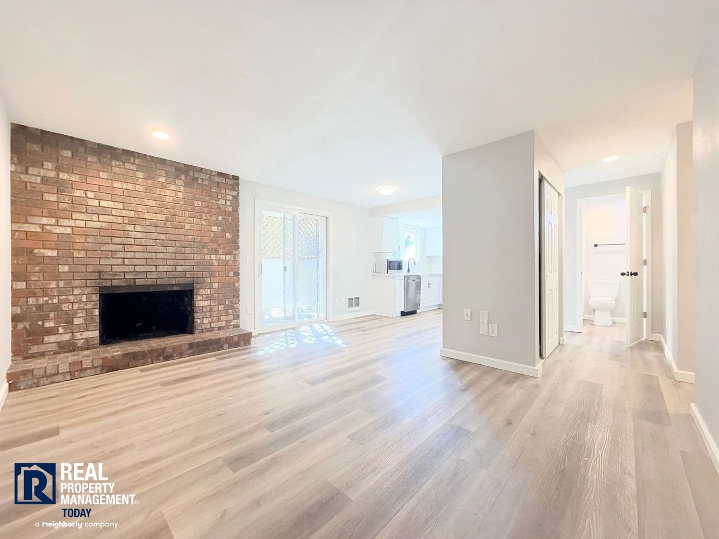 Tacoma Apartment: 6451 S Stevens St