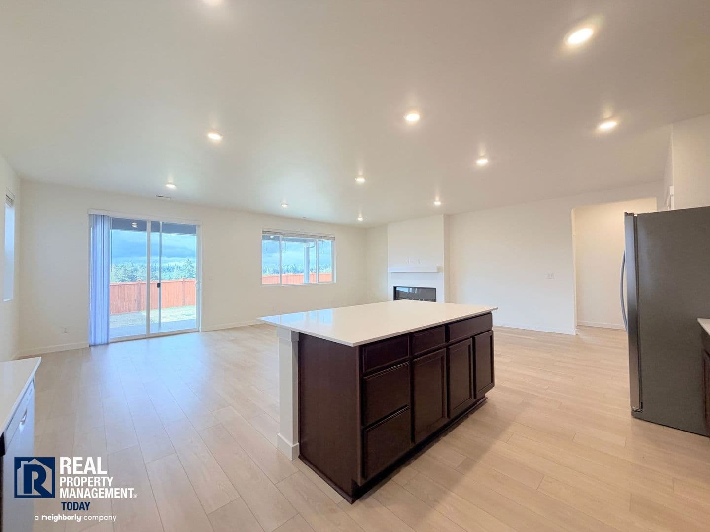 Puyallup House: 13616 185th Street Ct E