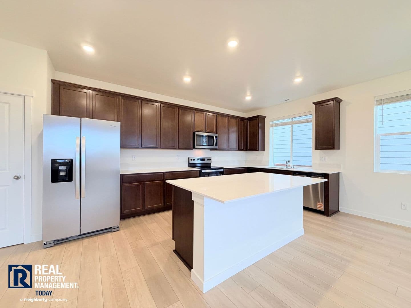 Puyallup House: 13616 185th Street Ct E