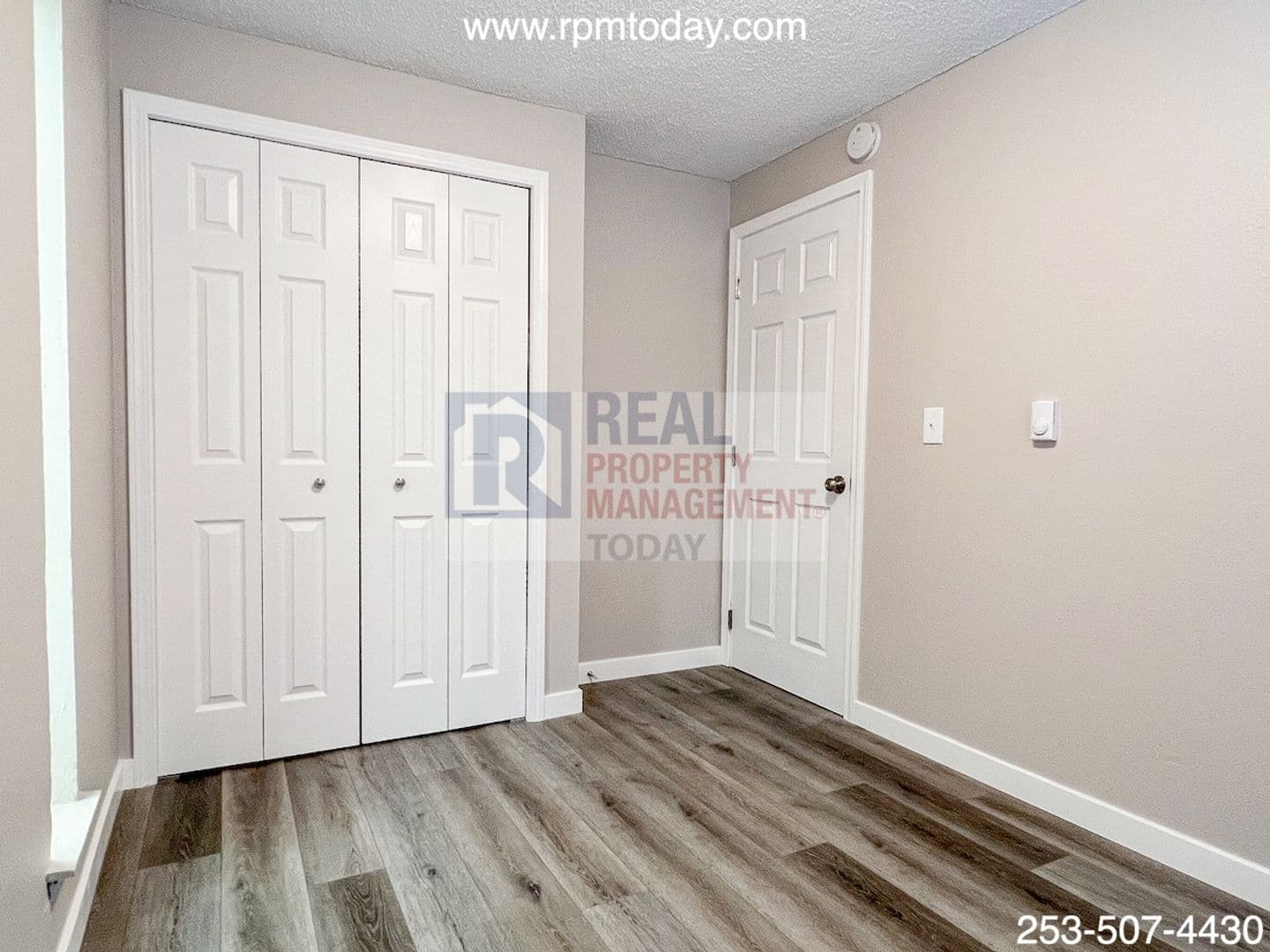 Tukwila Apartment: 14440 34th Ave S