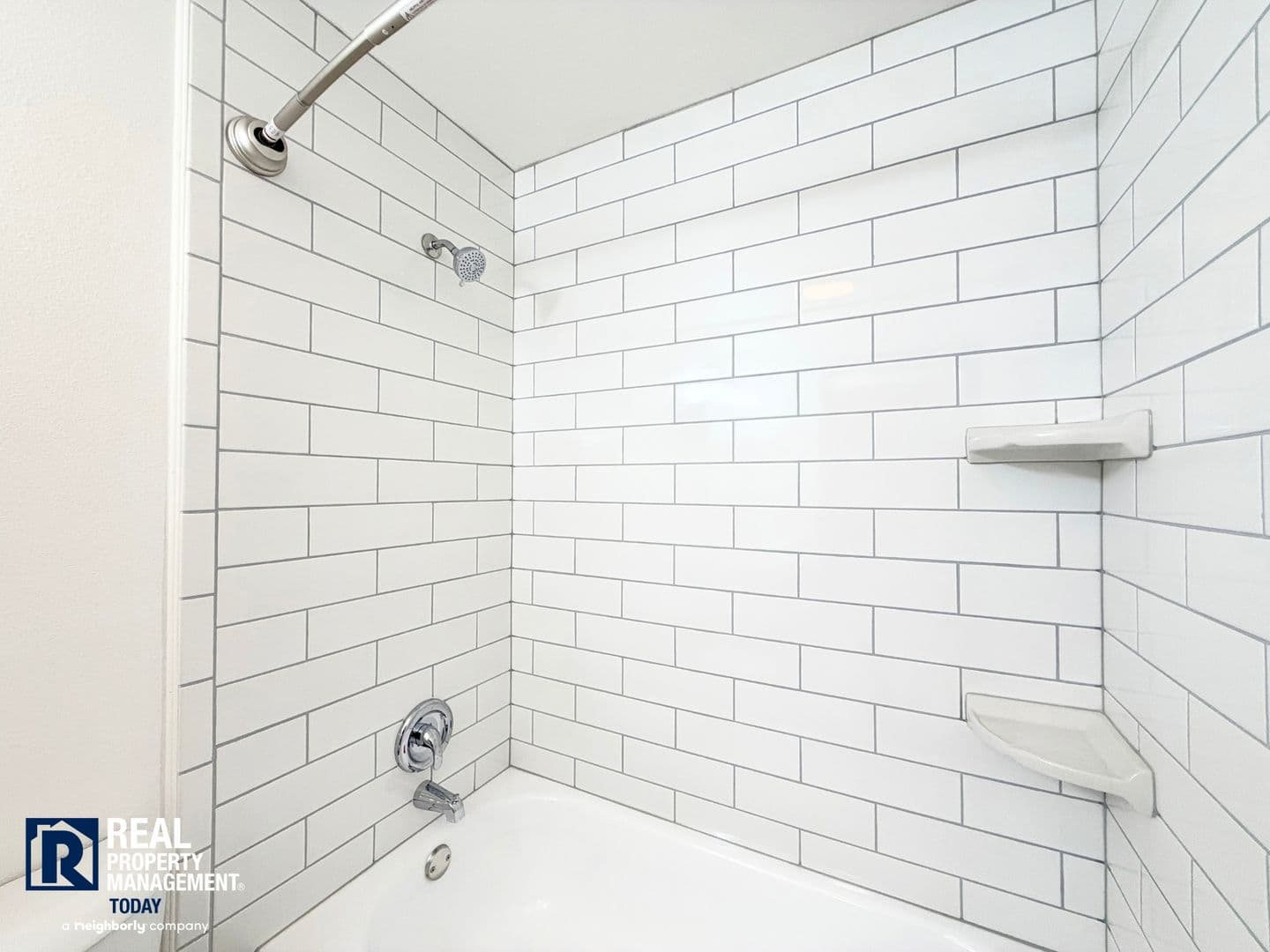 Bonney Lake House: 6510 188th Ave E