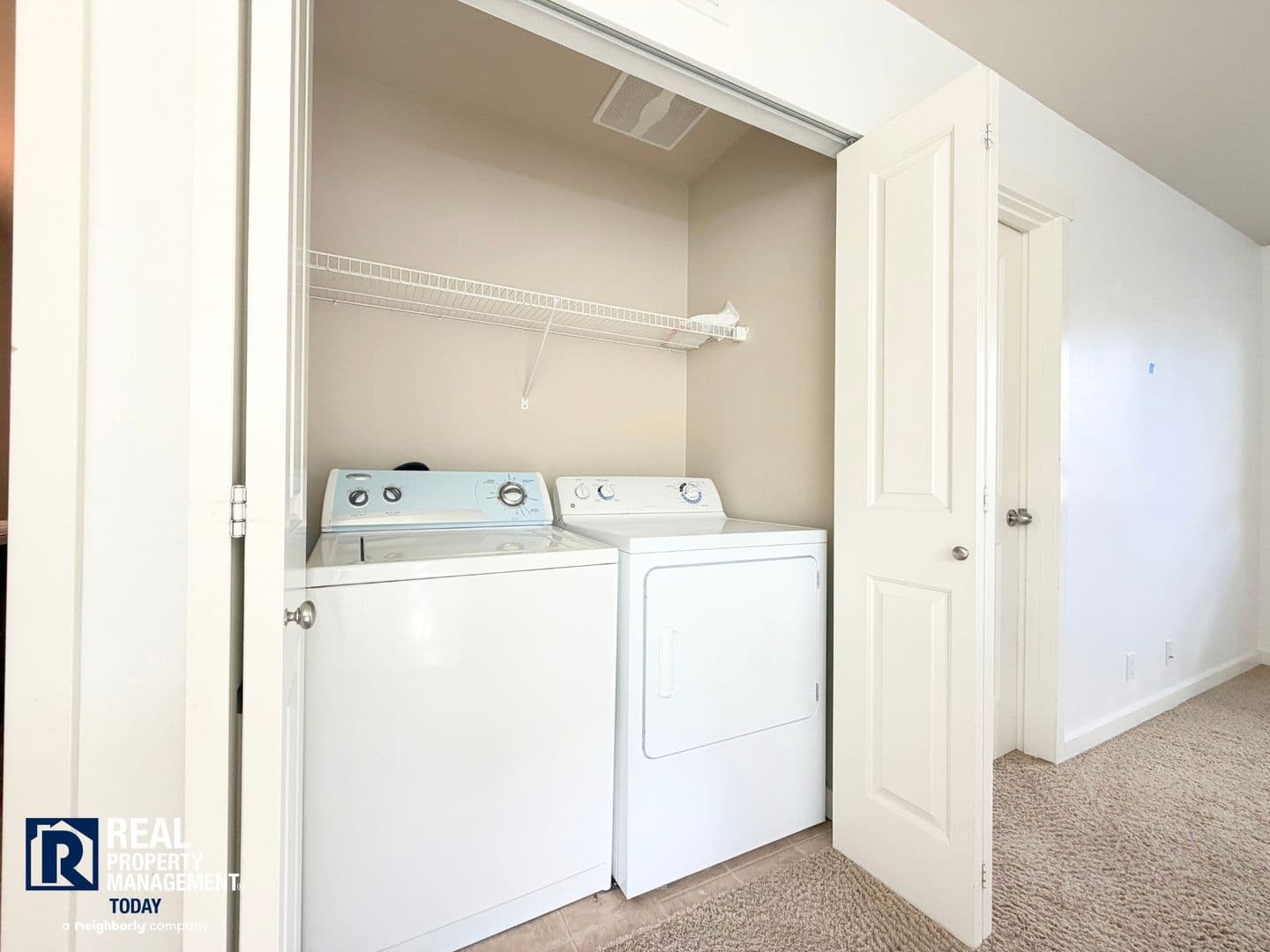 Auburn House: 6217 Wesley Pl SE