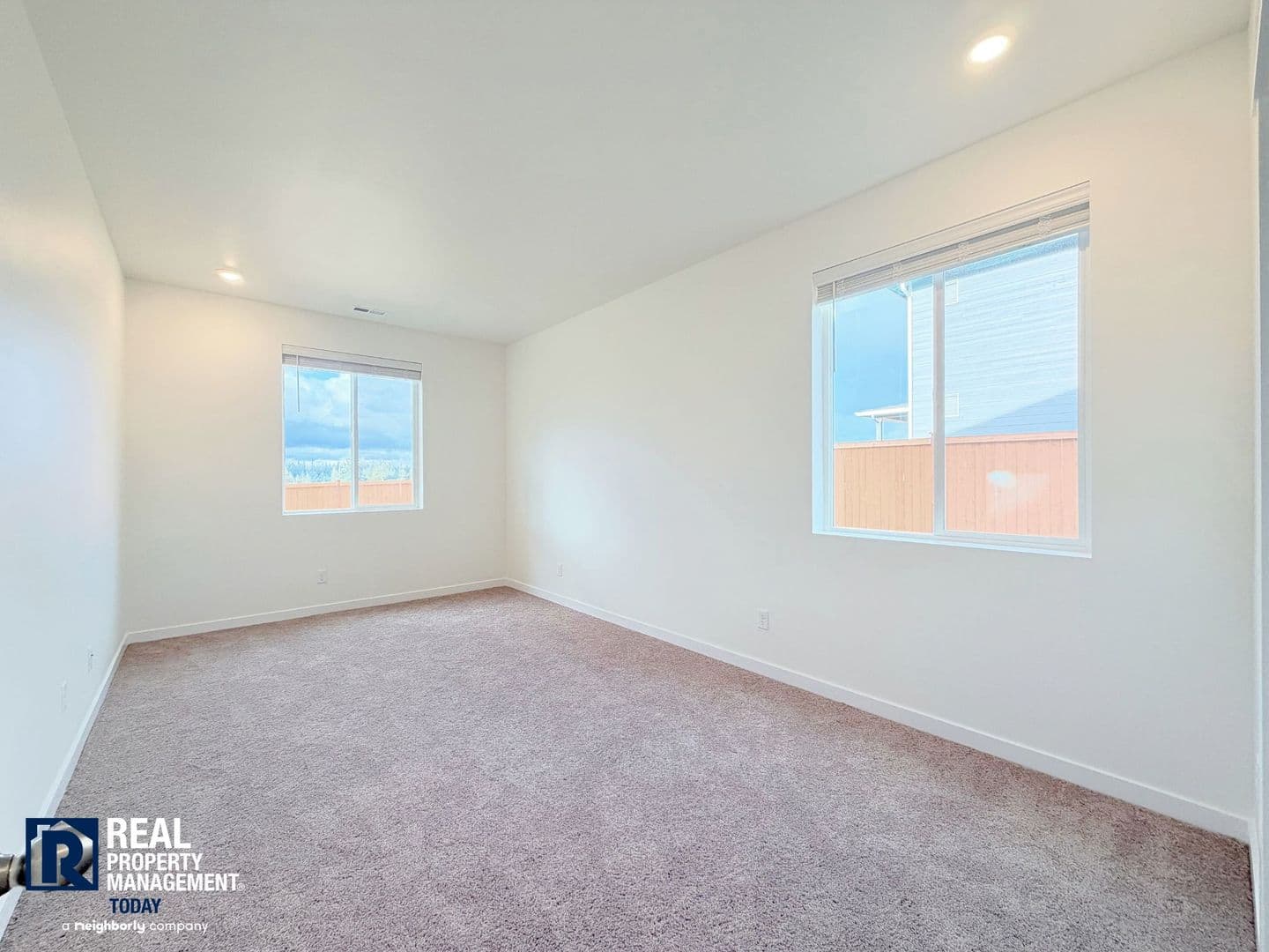 Puyallup House: 13616 185th Street Ct E