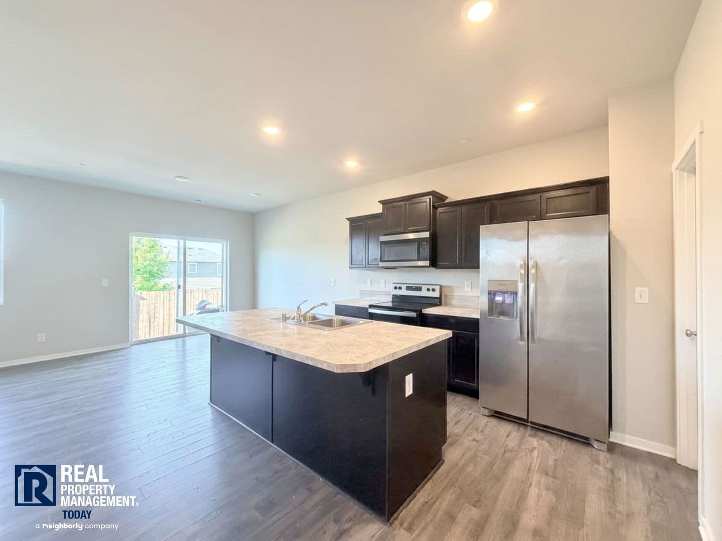 Puyallup House: 10731 186th ST CT E