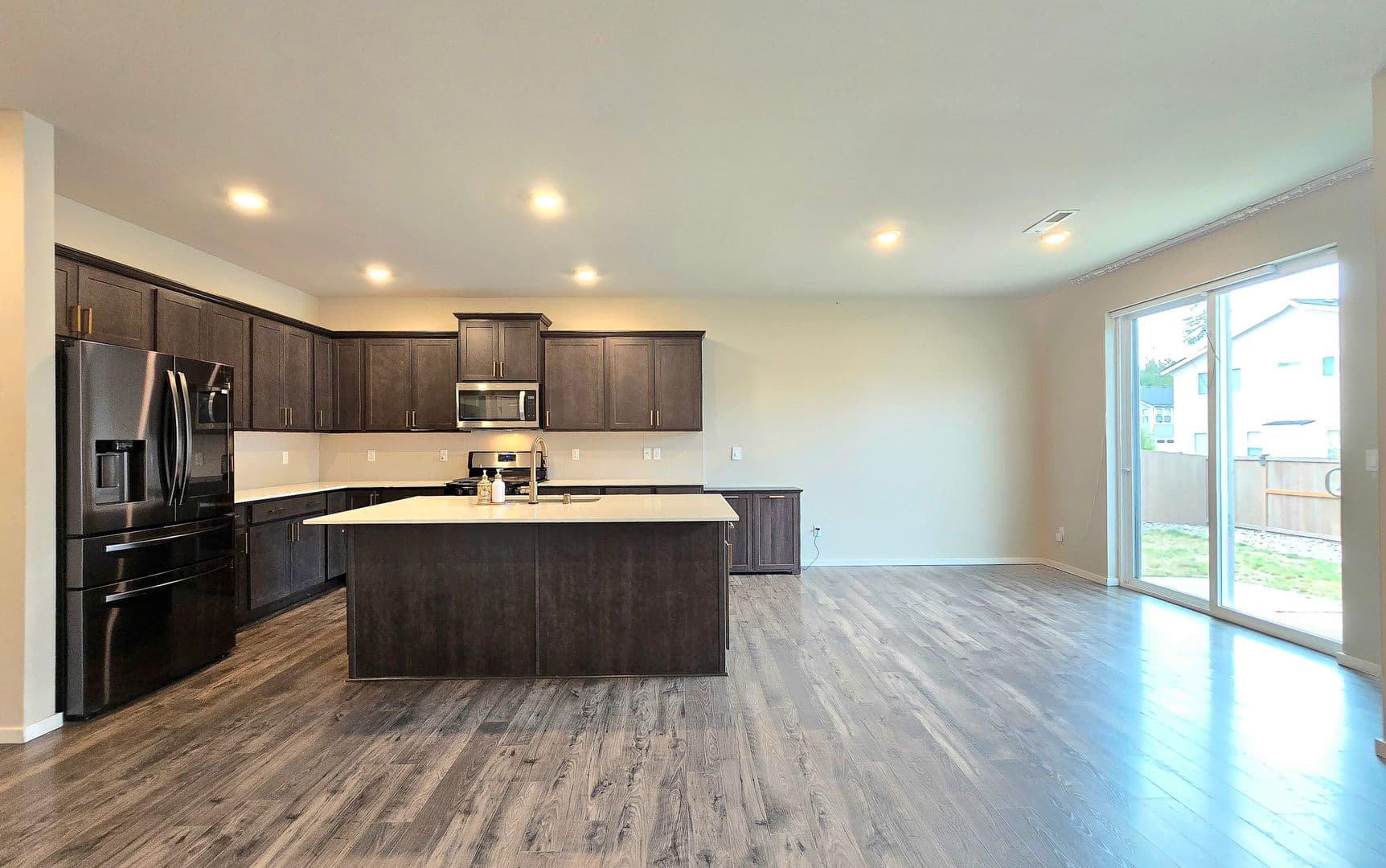 Granite Falls House: 9814 Hawkins Ave
