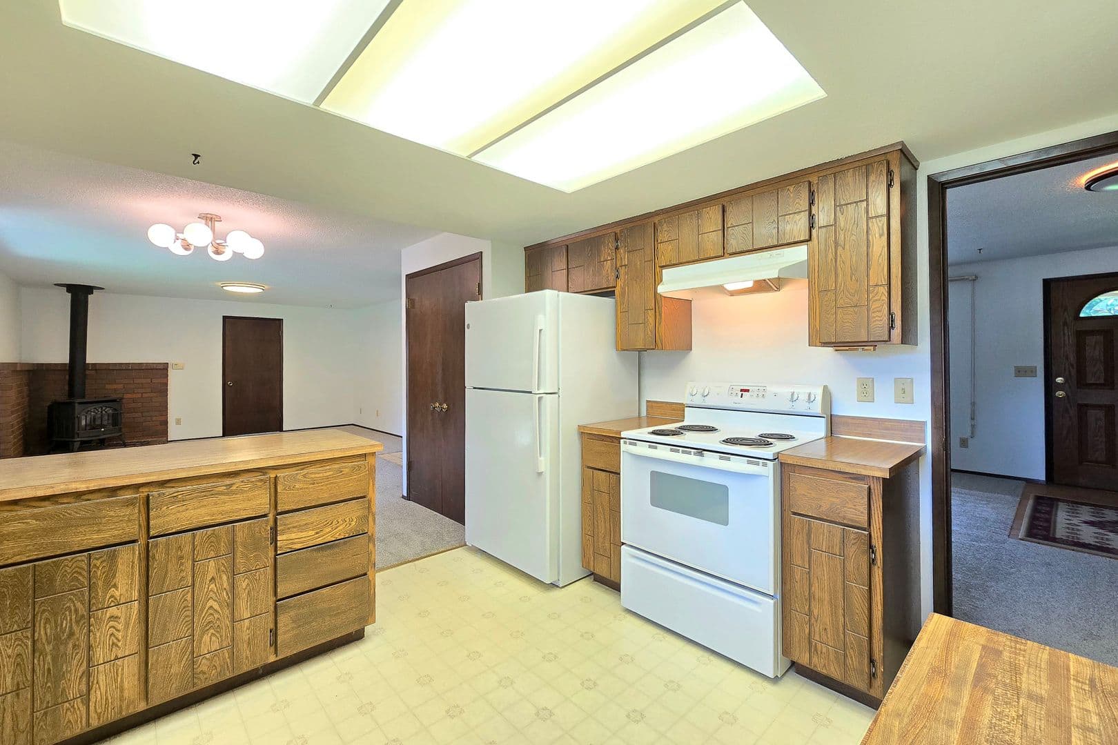 Lake Stevens House: 2403 117th Ave NE