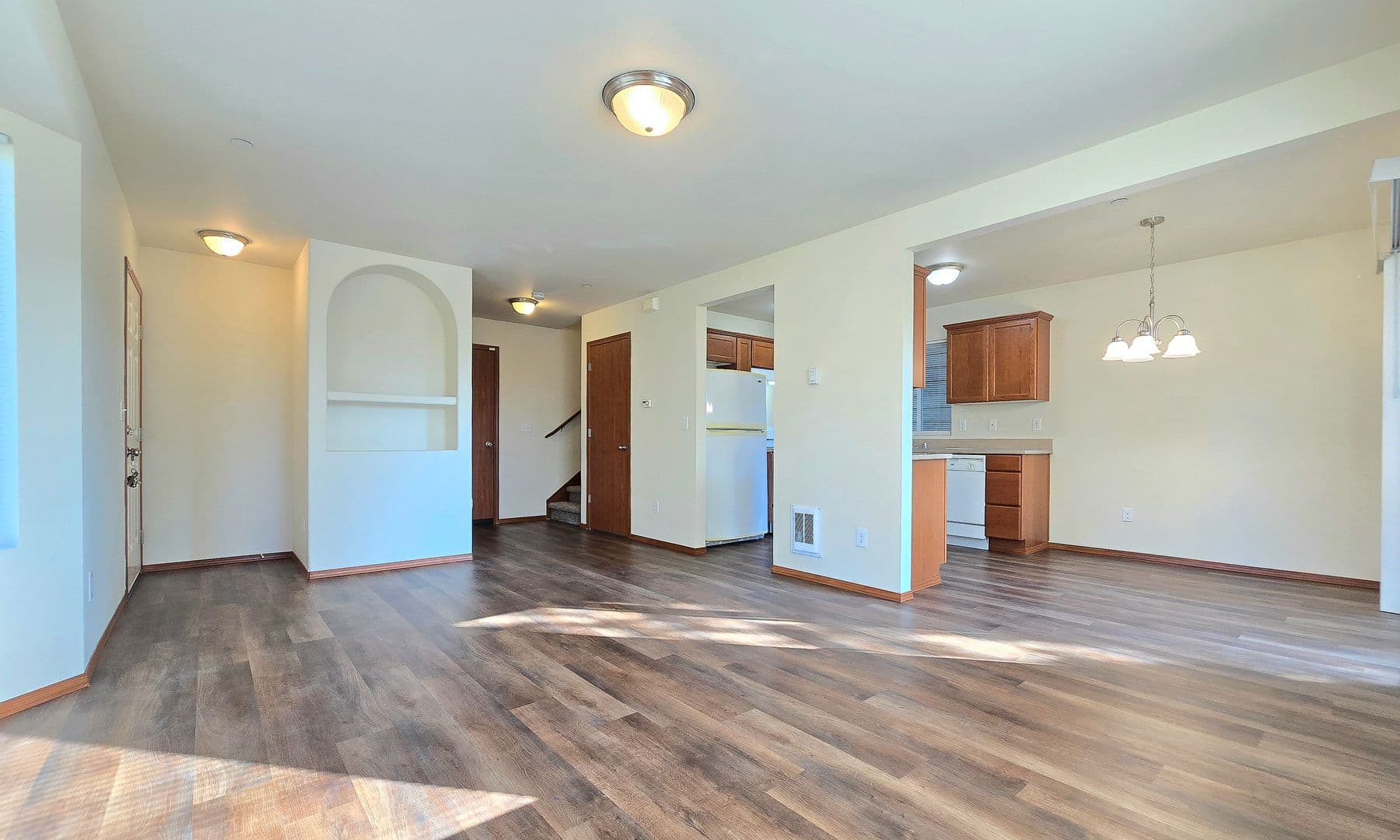 Marysville Apartment: 3824 68th Dr. NE
