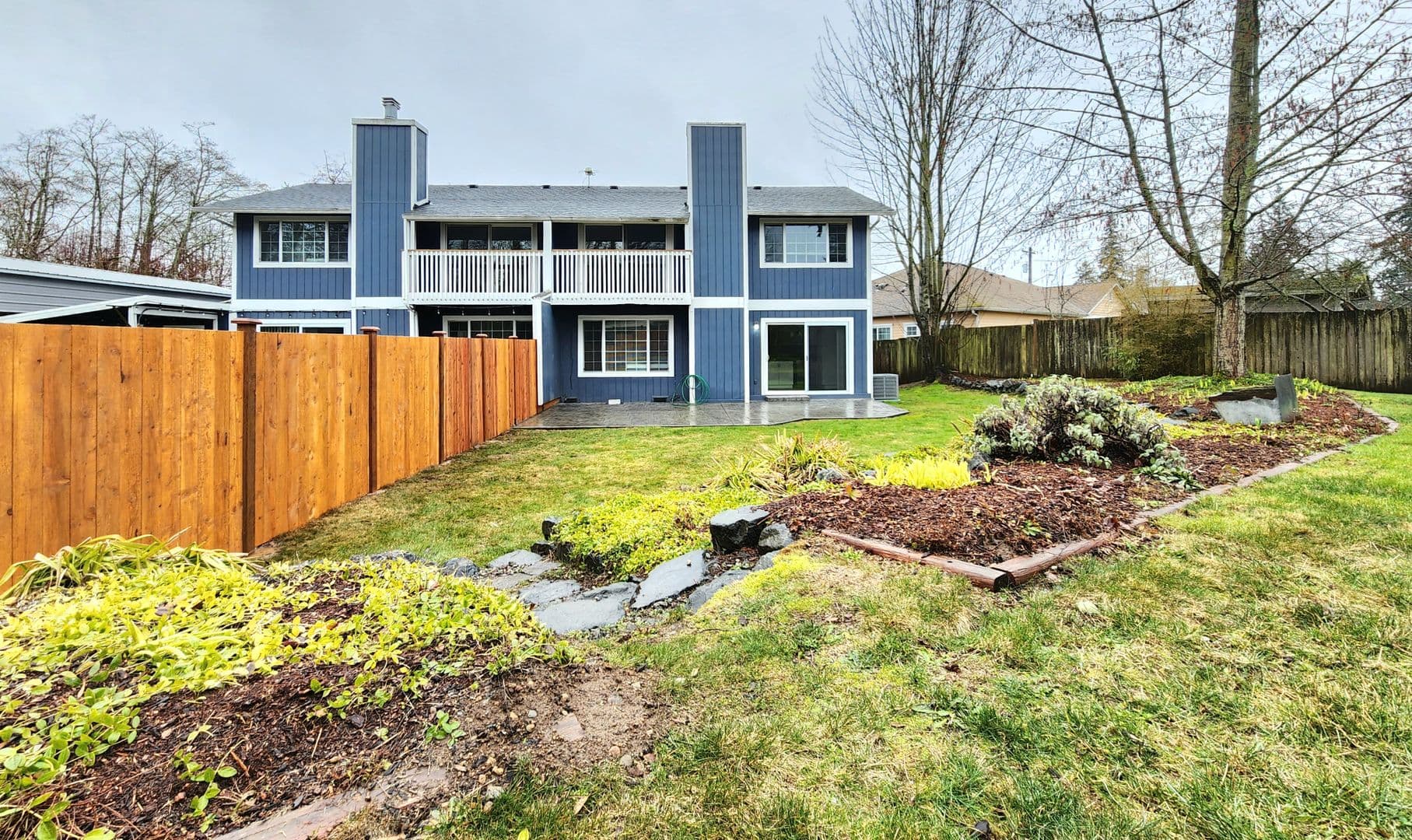 Lynnwood Apartment: 13612 36th PL W