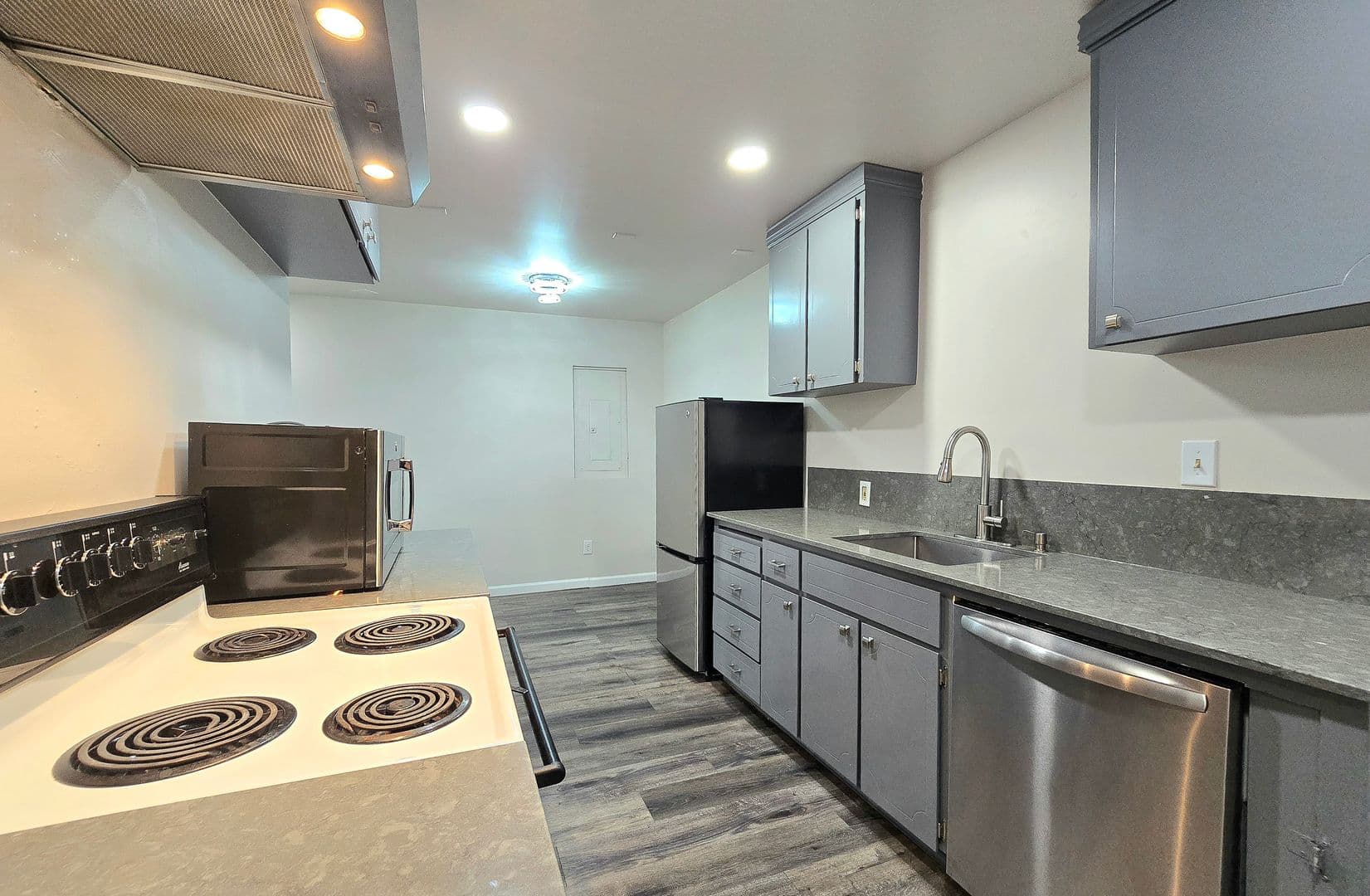Bothell Apartment: 19122 3rd Dr SE