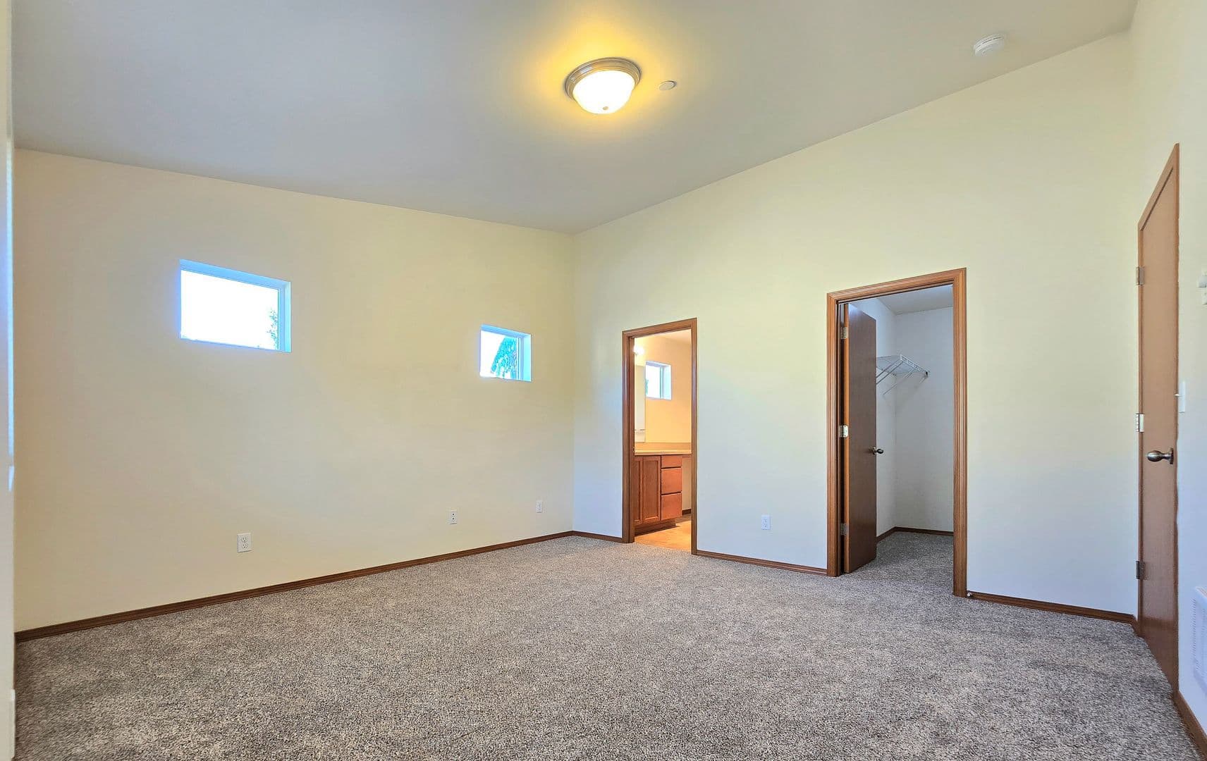 Marysville Apartment: 3824 68th Dr. NE