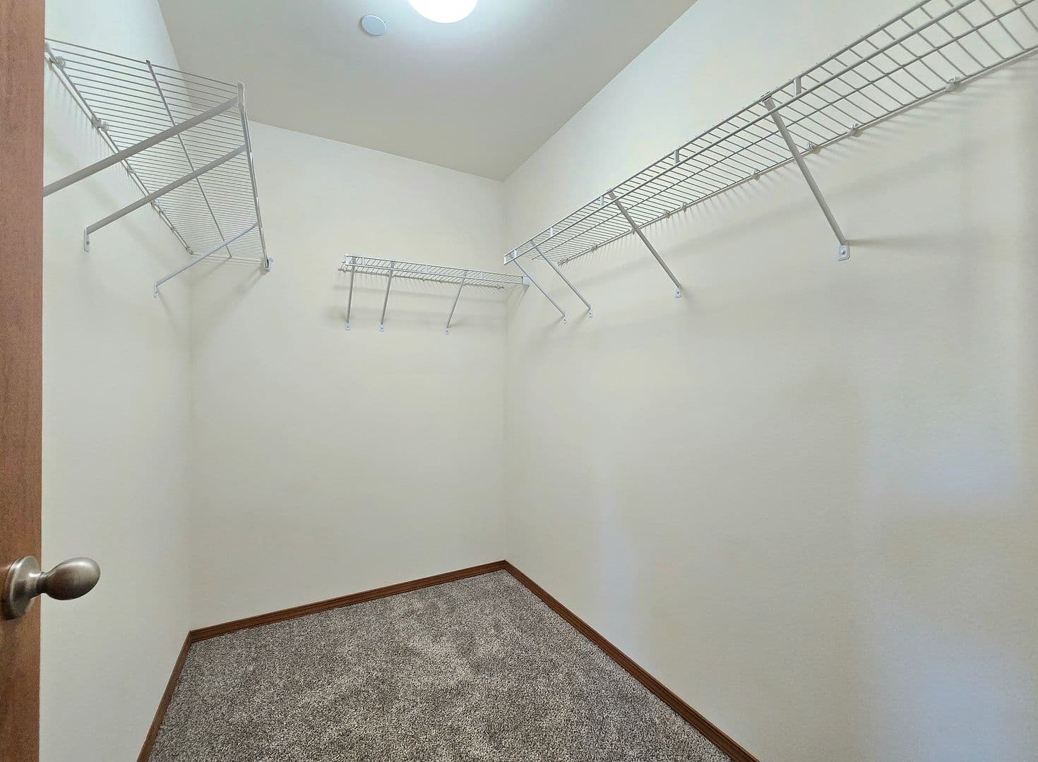 Marysville Apartment: 3824 68th Dr. NE