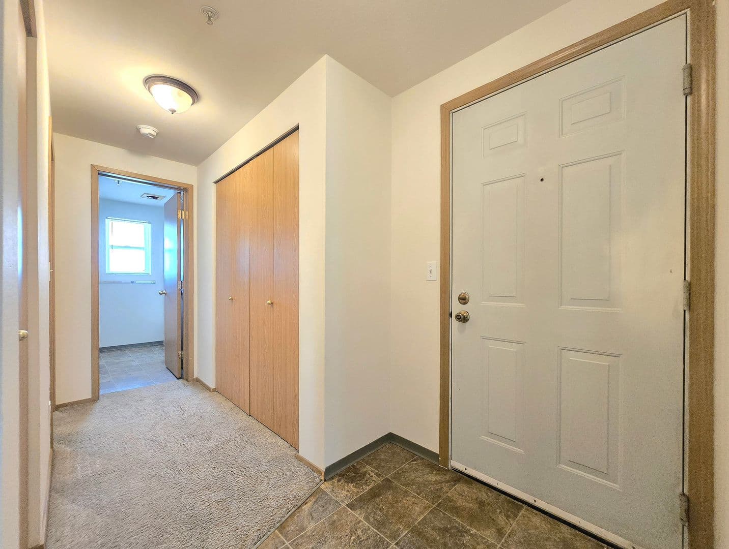 Marysville Apartment: 11811 State Ave