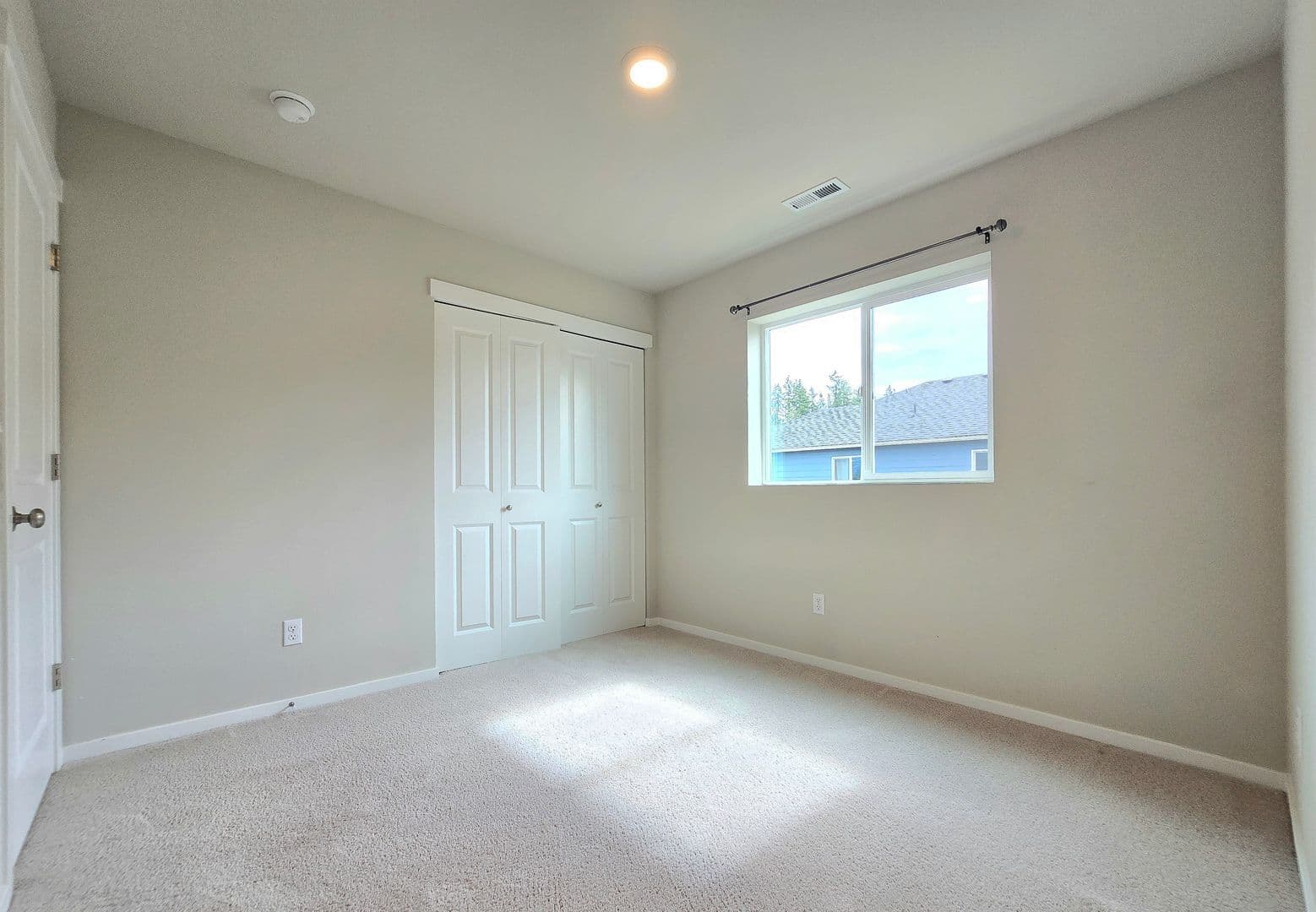 Granite Falls House: 9814 Hawkins Ave