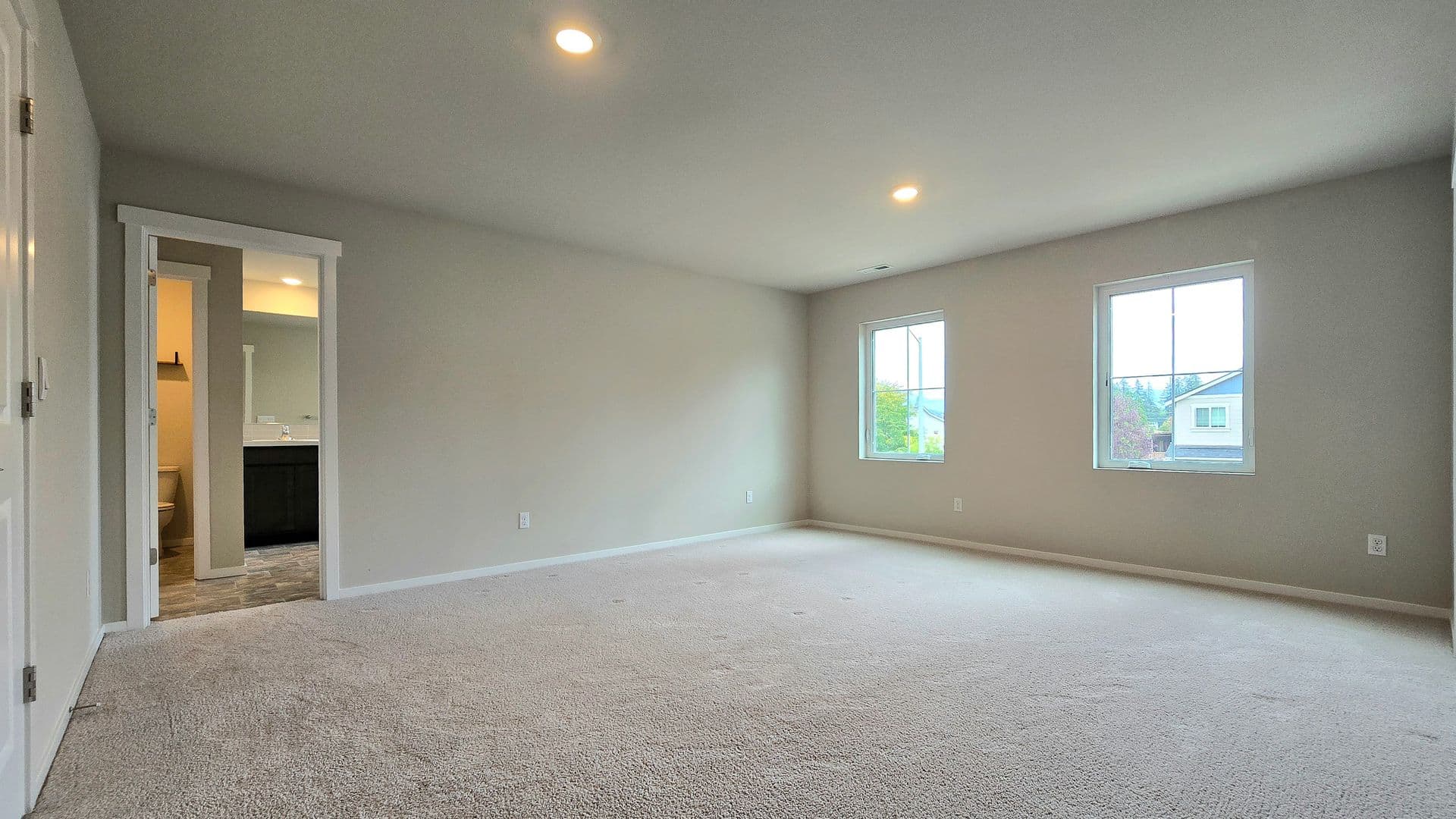 Granite Falls House: 9814 Hawkins Ave