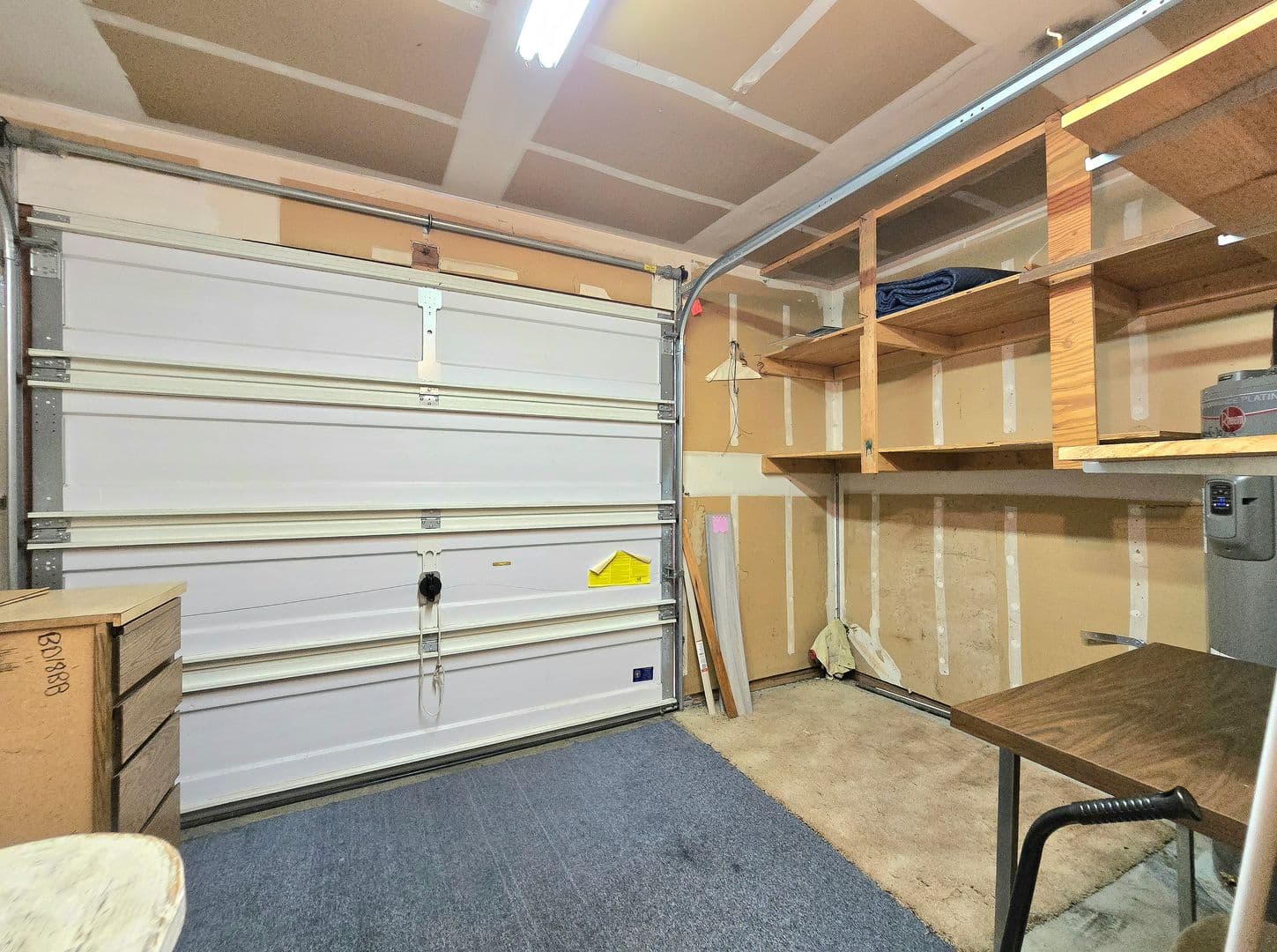 Edmonds Apartment: 9033 244th St SW