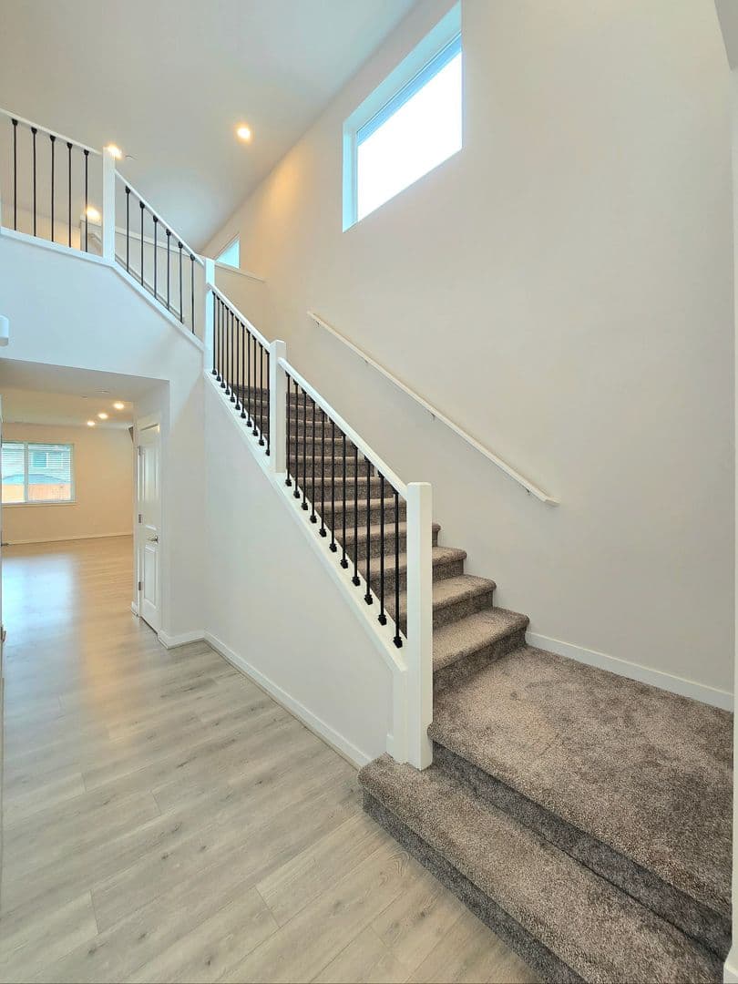 Marysville House: 3200 84th Dr NE
