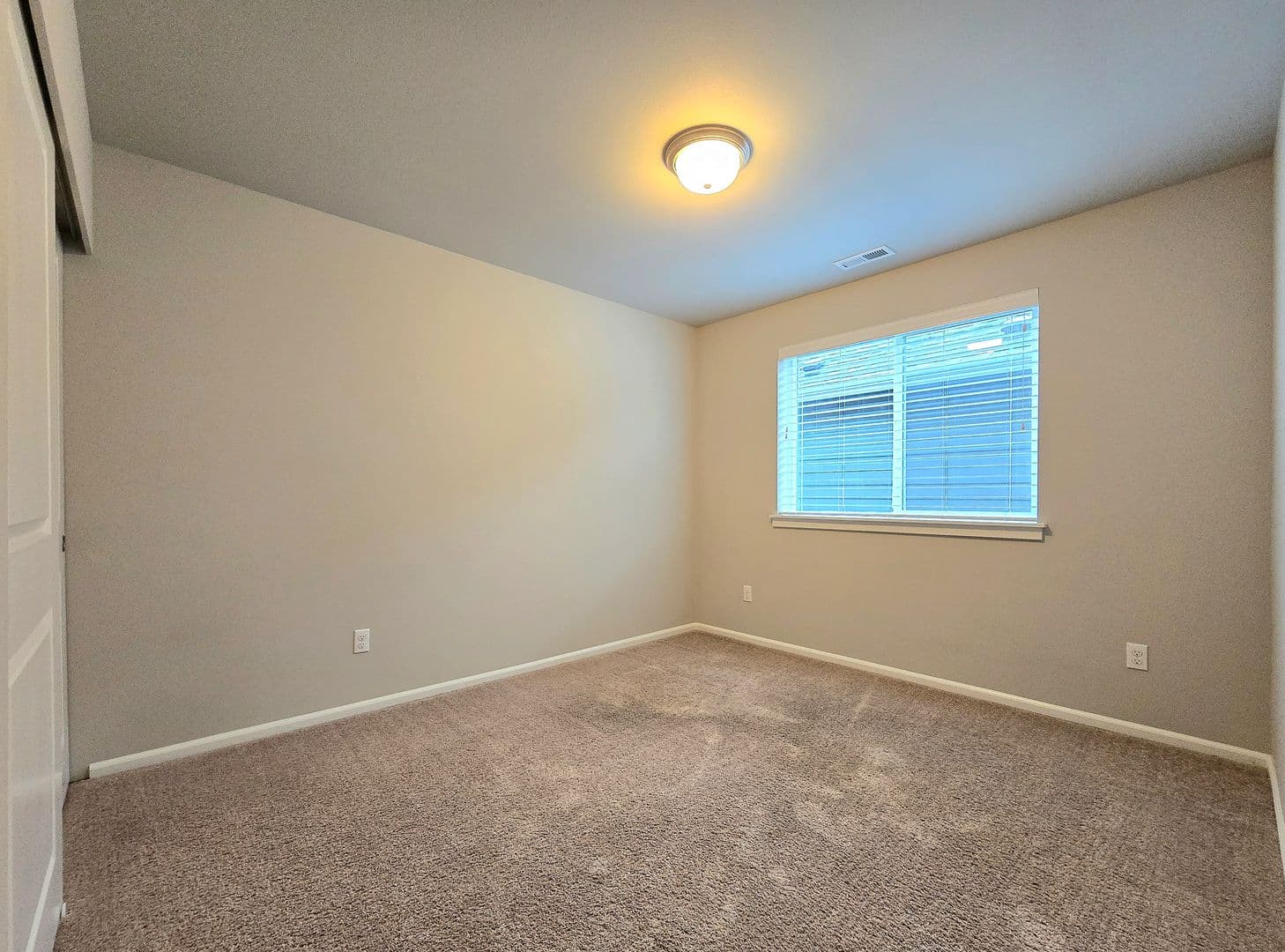 Marysville House: 8432 75th St NE